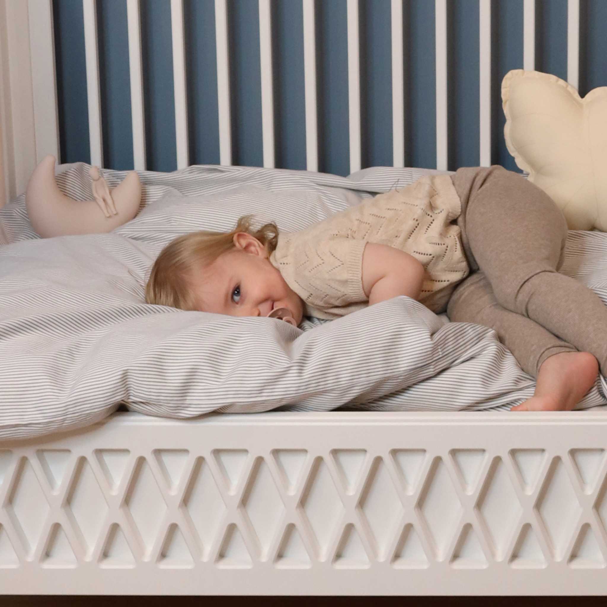 Cam Cam Copenhagen Toddler Bedding Set Camel Stripes In Cot With Child