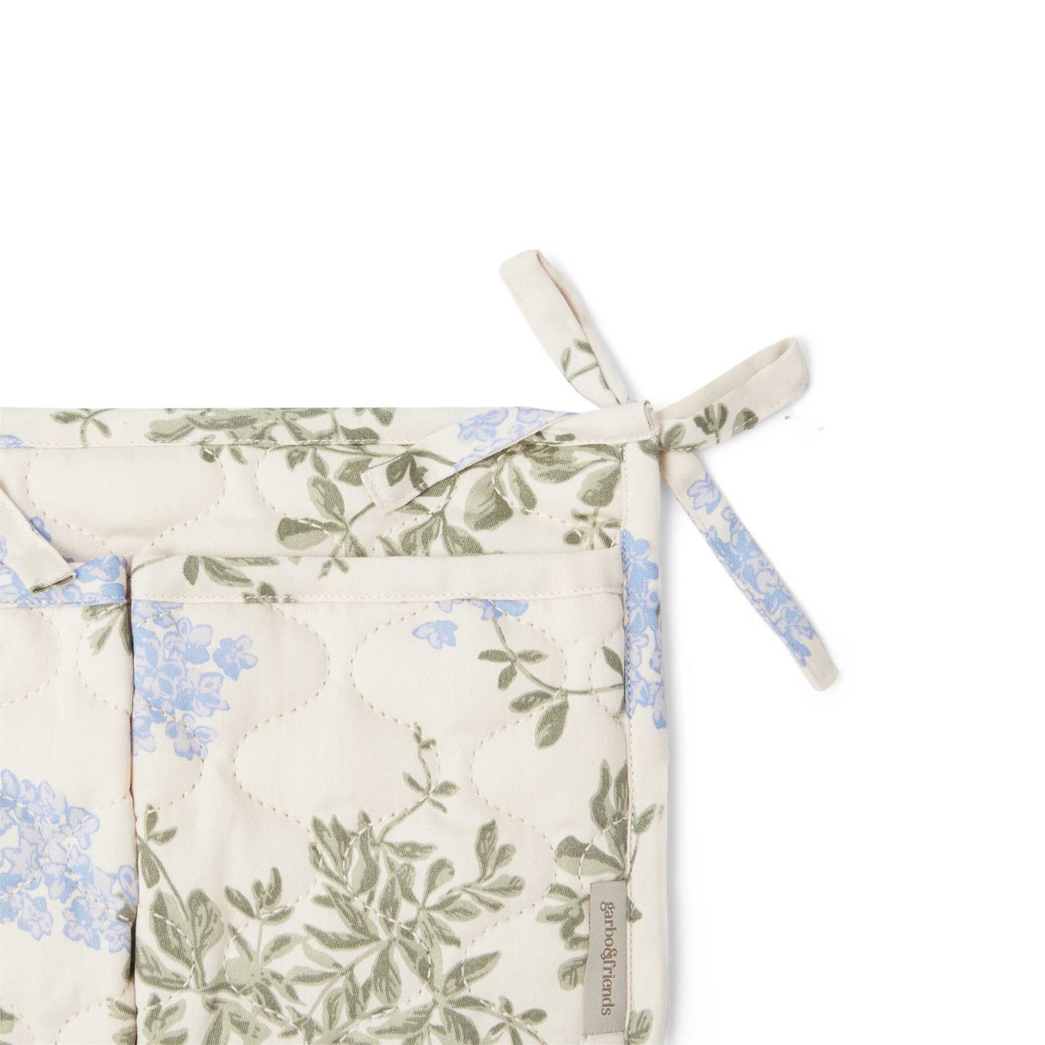 Garbo & Friends Plumbago Bed Pocket - Up Close