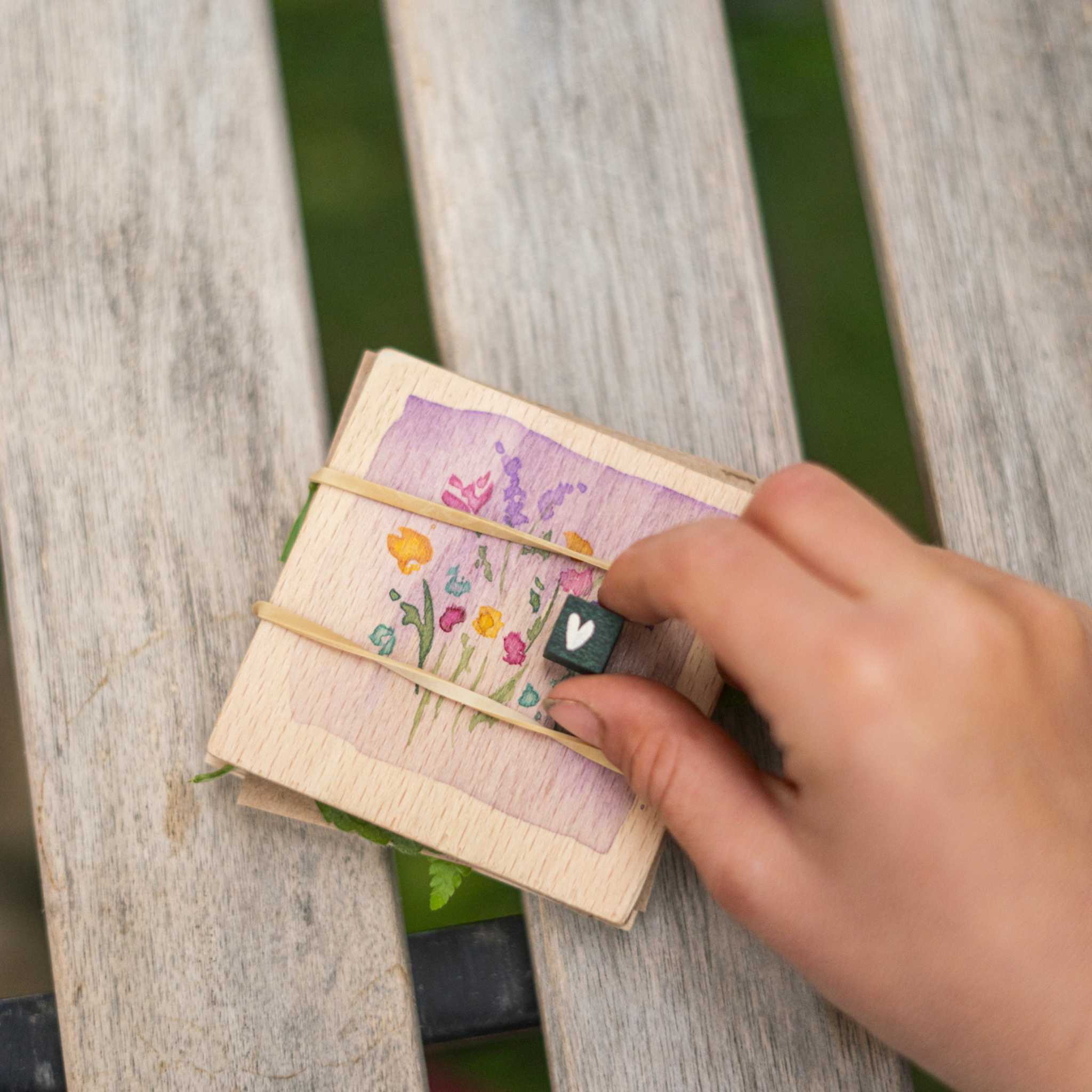 Grapat Advent Calendar 2024 - Outside