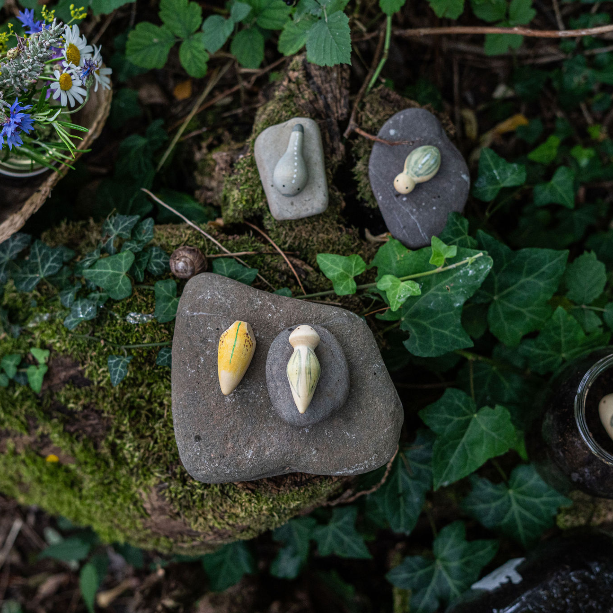 Grapat Wooden Wild Set Pieces Outside