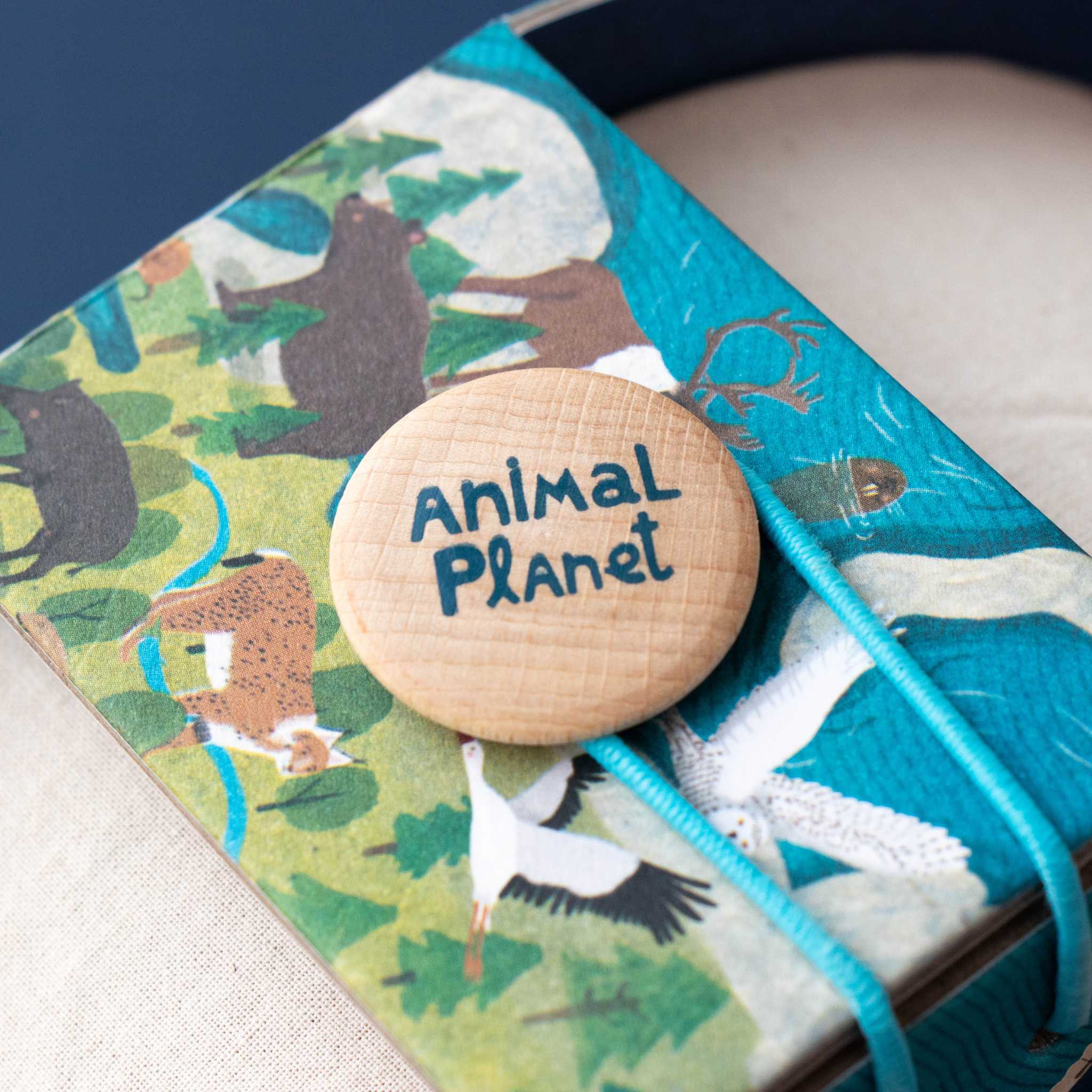 Londji Animal Jigsaw -Fastening Detail