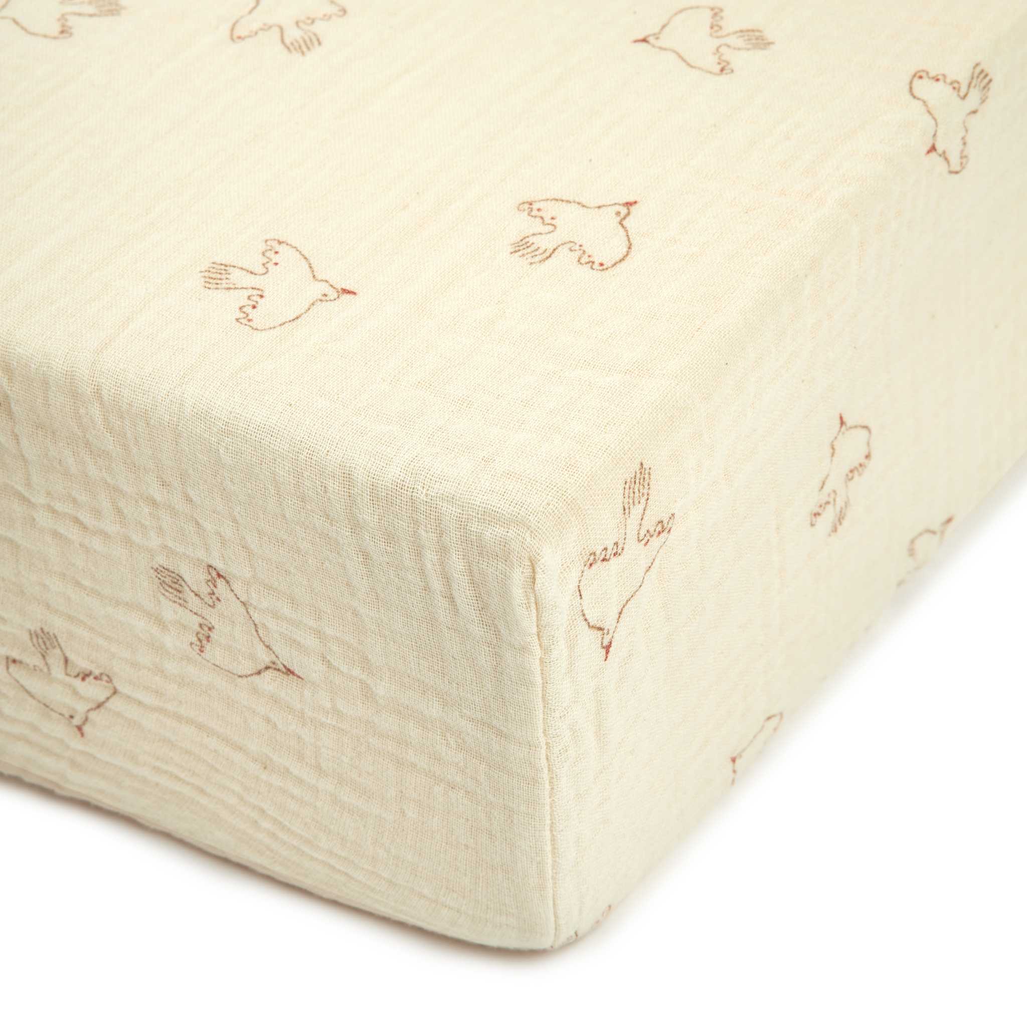 Nobodinoz Wabi Sabi Fitted Sheet - Brown Hoshi Birds Details