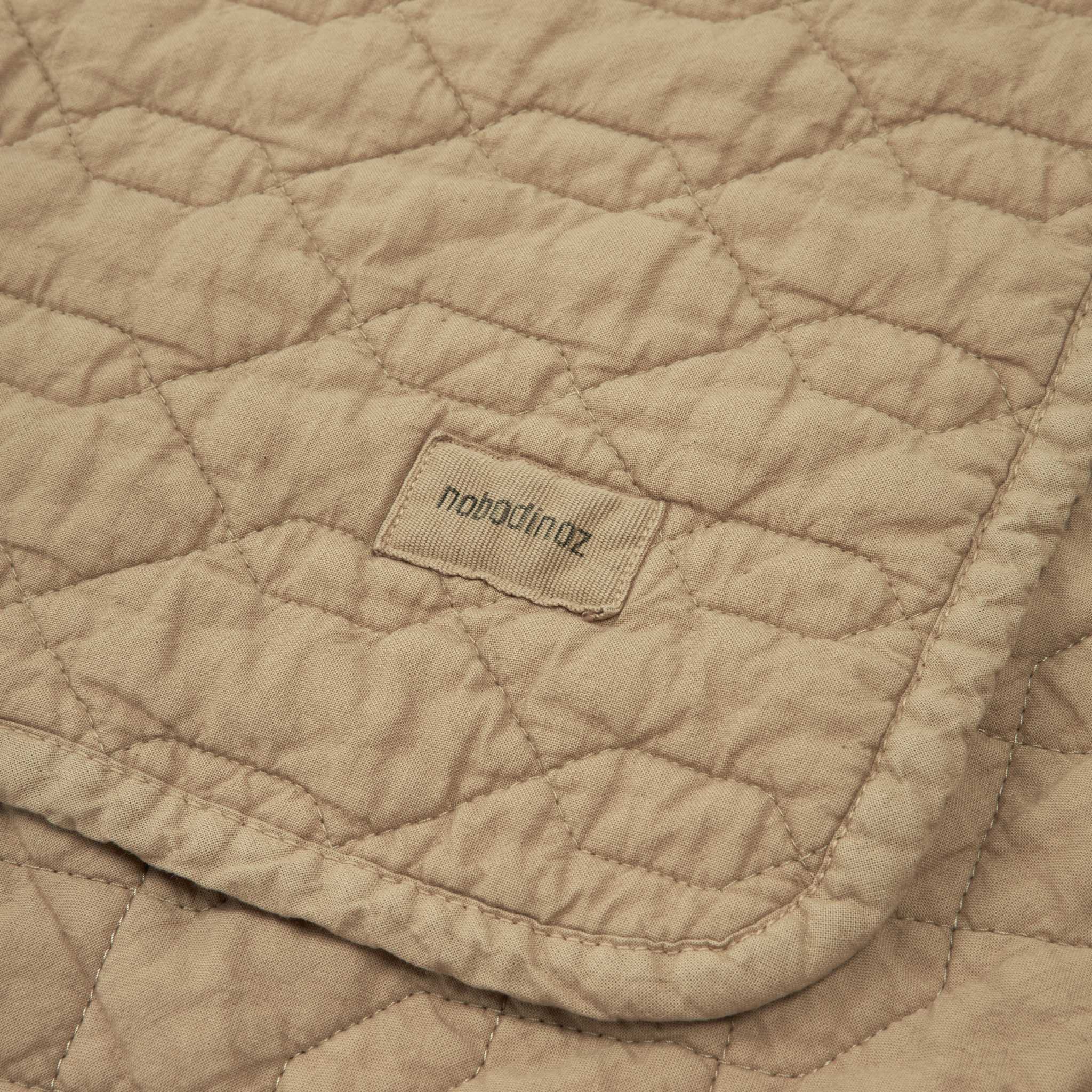 Nobodinoz Wabi Sabi Quilted Blanket Sesame - Detalis