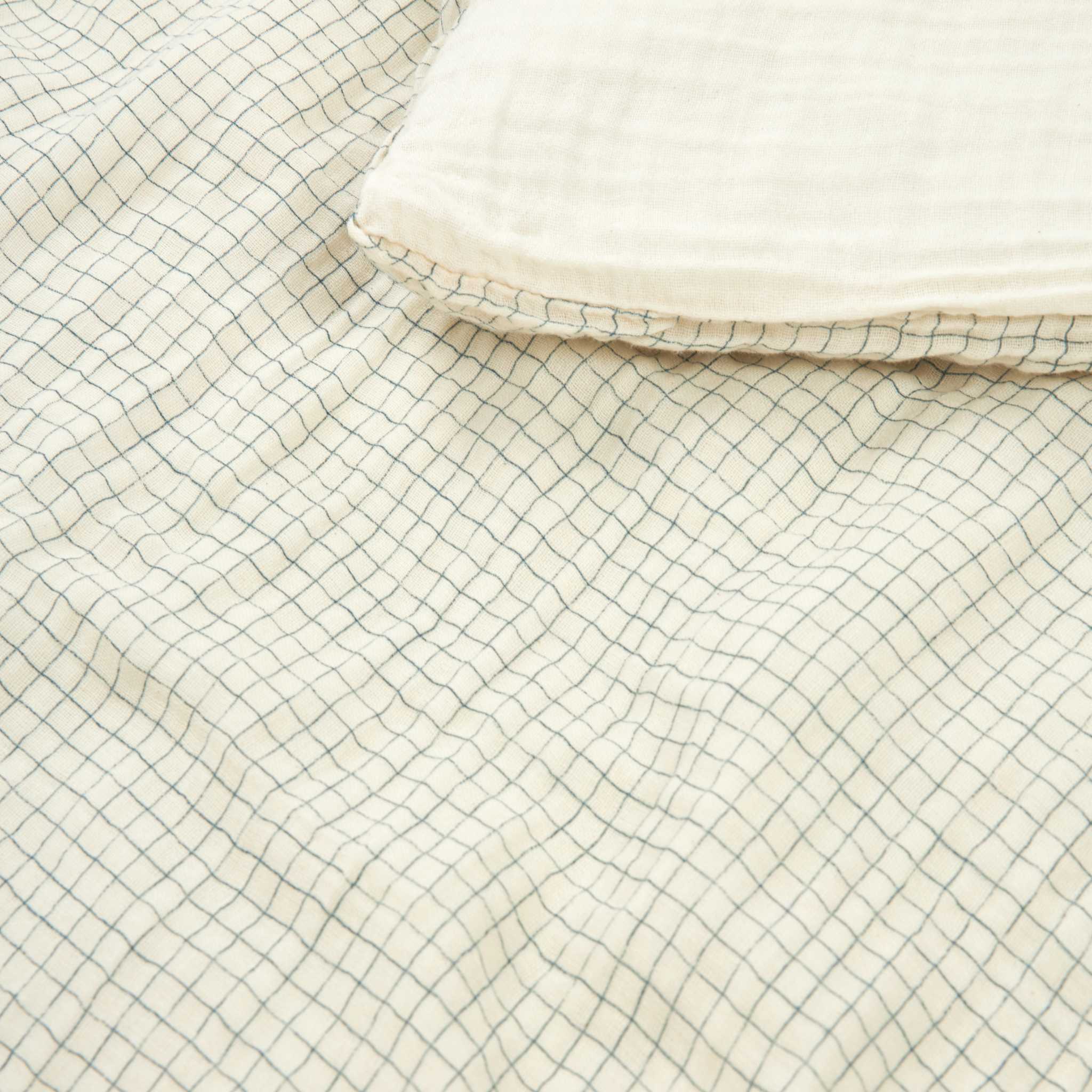 Nobodinoz Wabi Sabi Toddler Bedding Set - Blue Grid - Pattern and Material Details