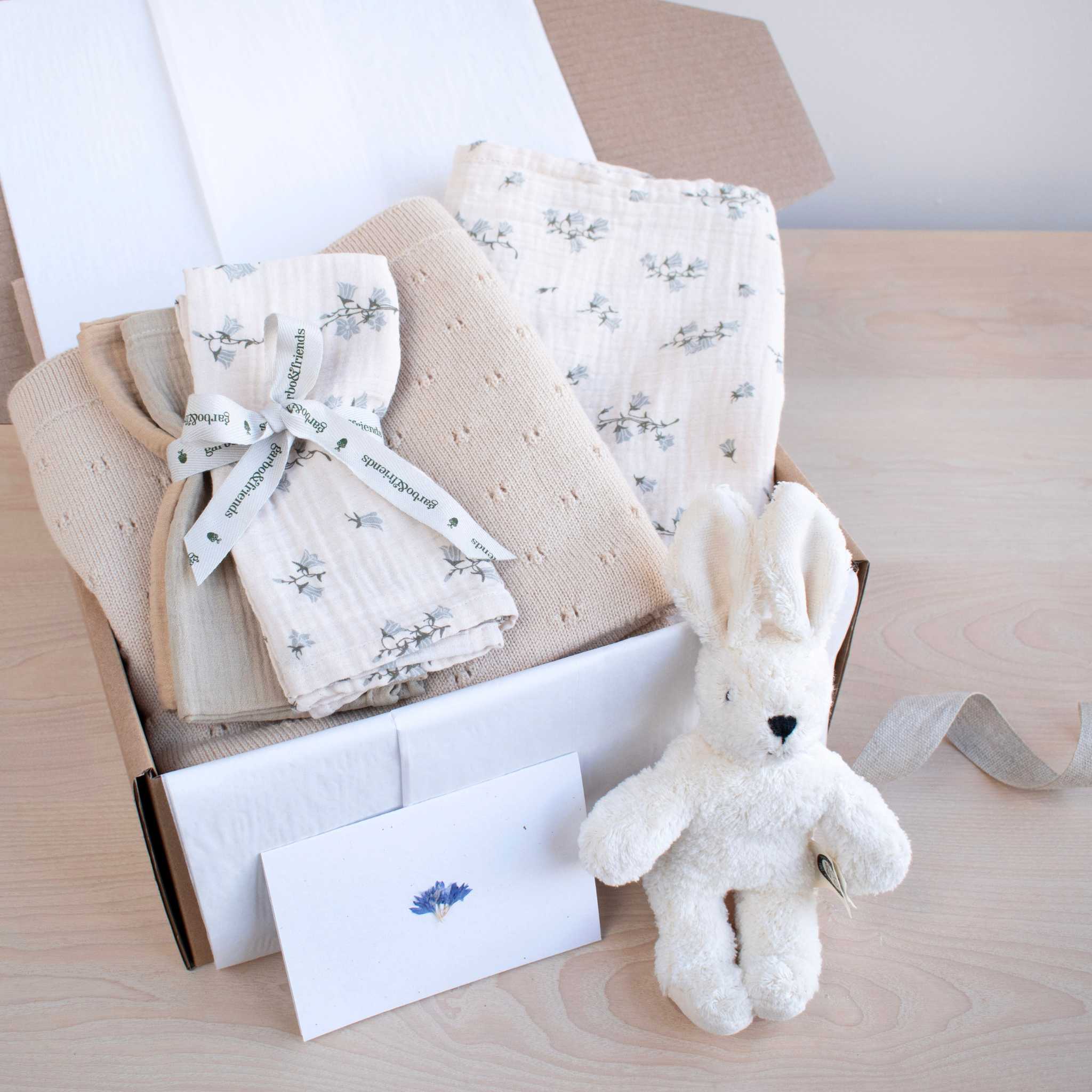 Oskoe Little Rabbit Gift Box
