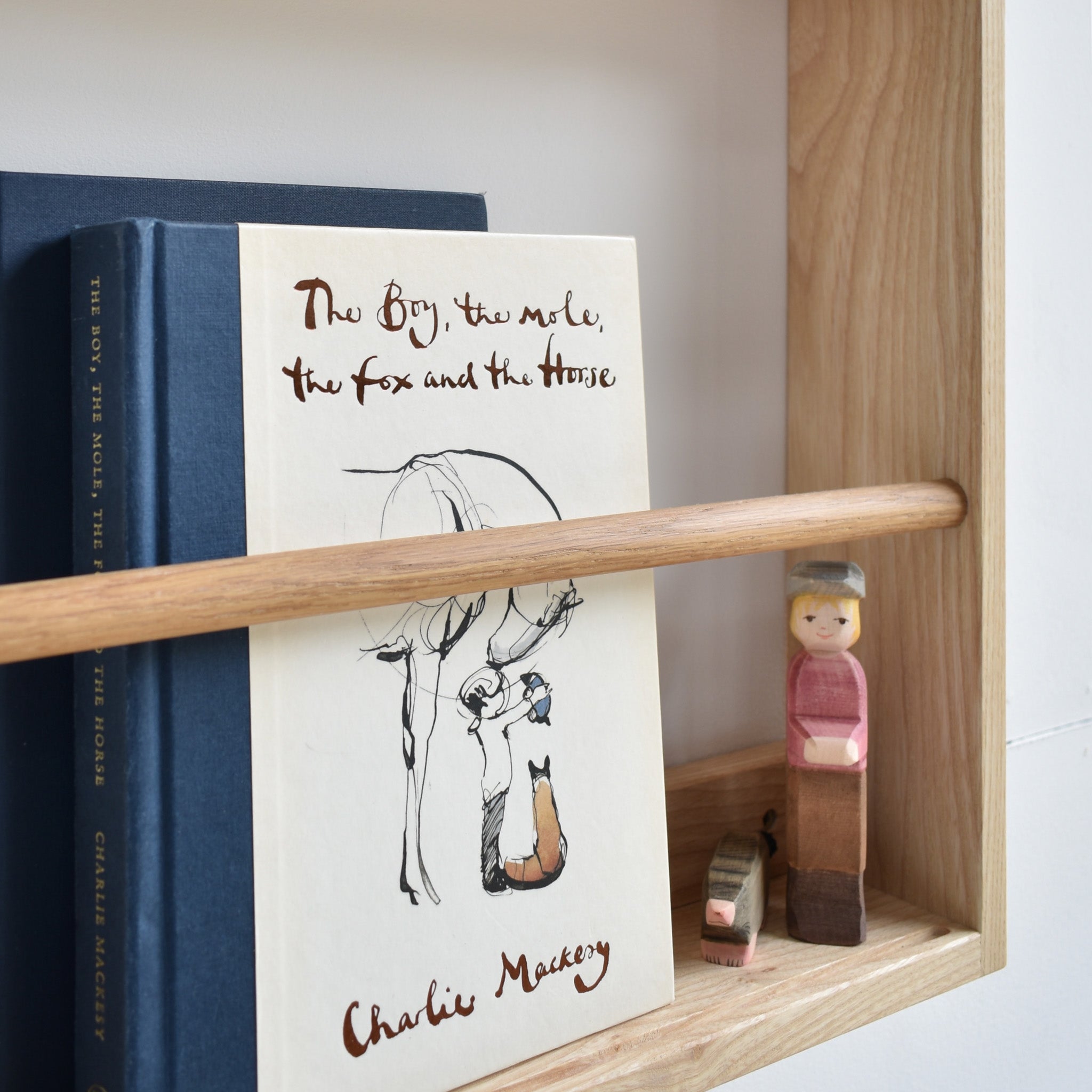 Nibble Book Rack