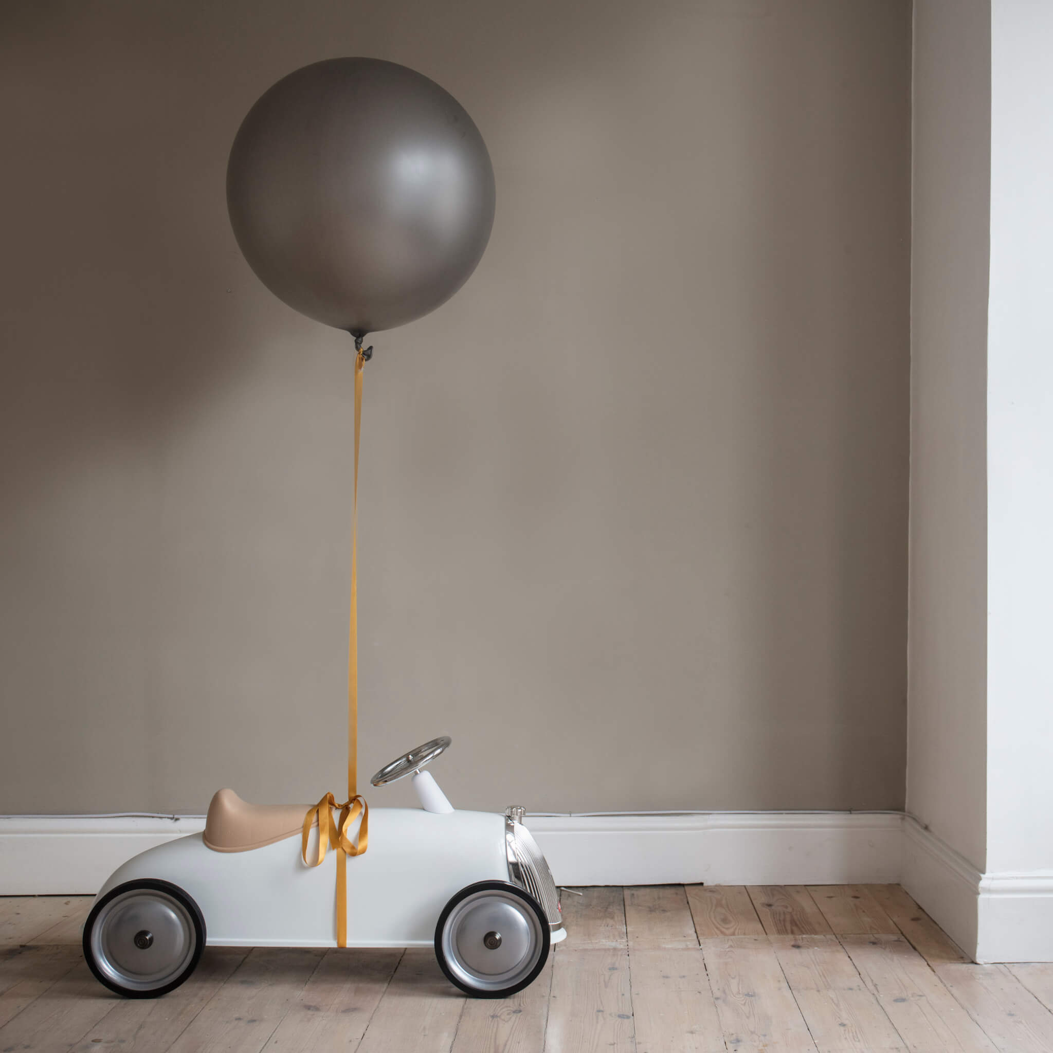 Baghera Rider Ride on Car in Snow White