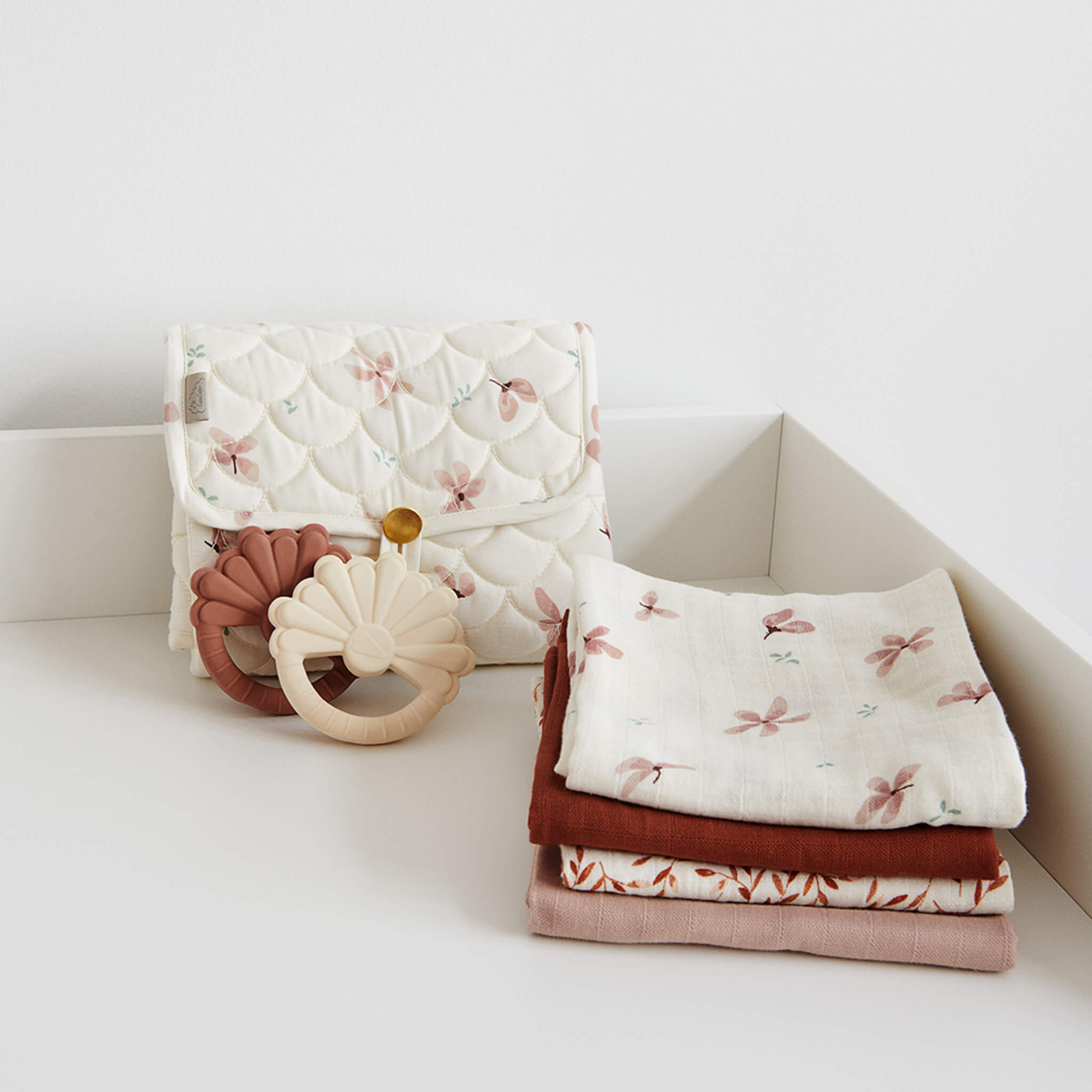 Cam Cam Copenhagen Flower Teether - Natural