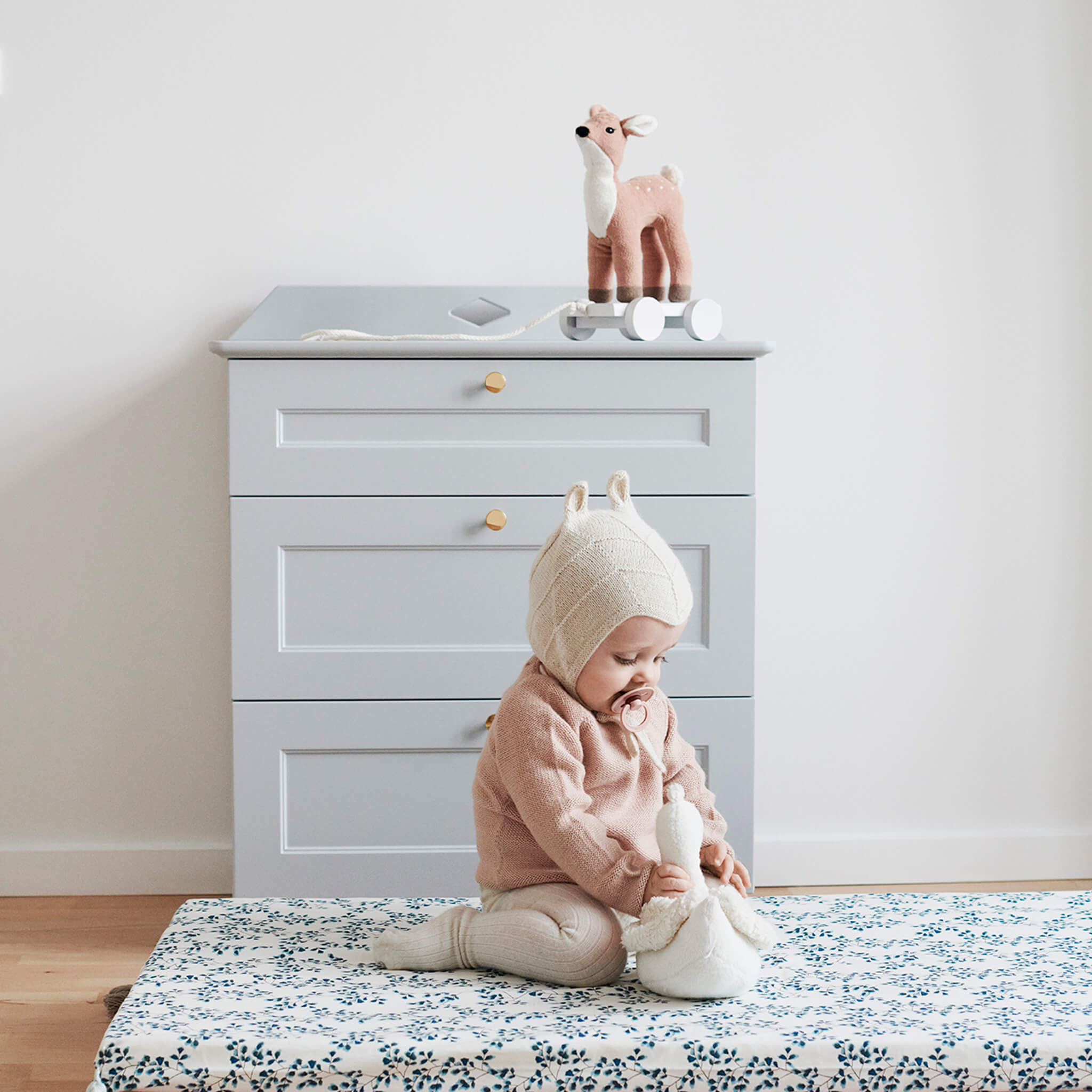 Carla Wardrobe - White
