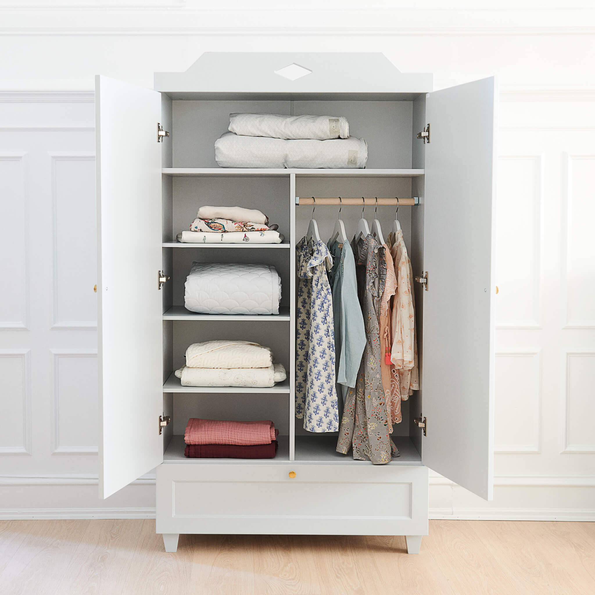 Carla Wardrobe - White