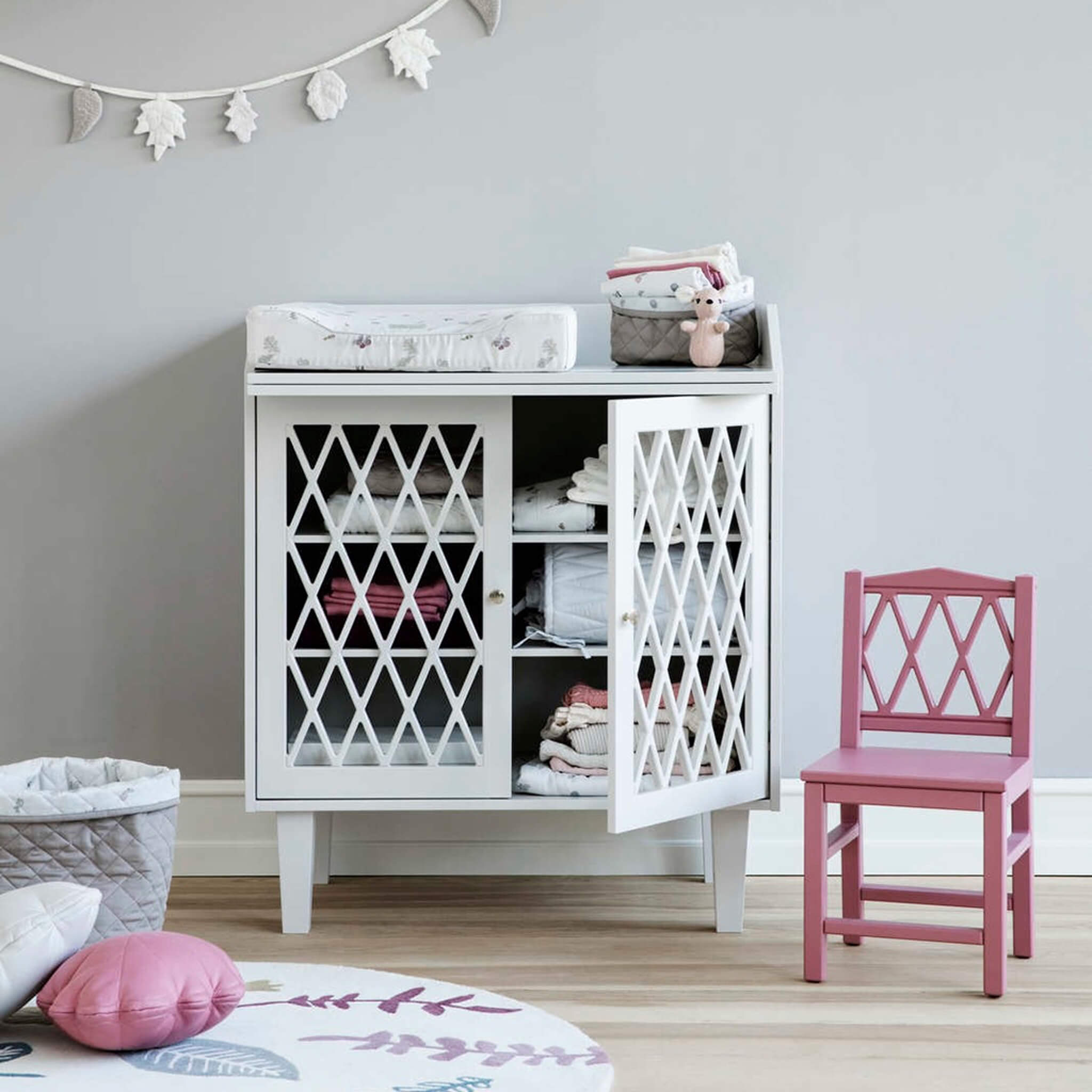 Harlequin Changing Table - White