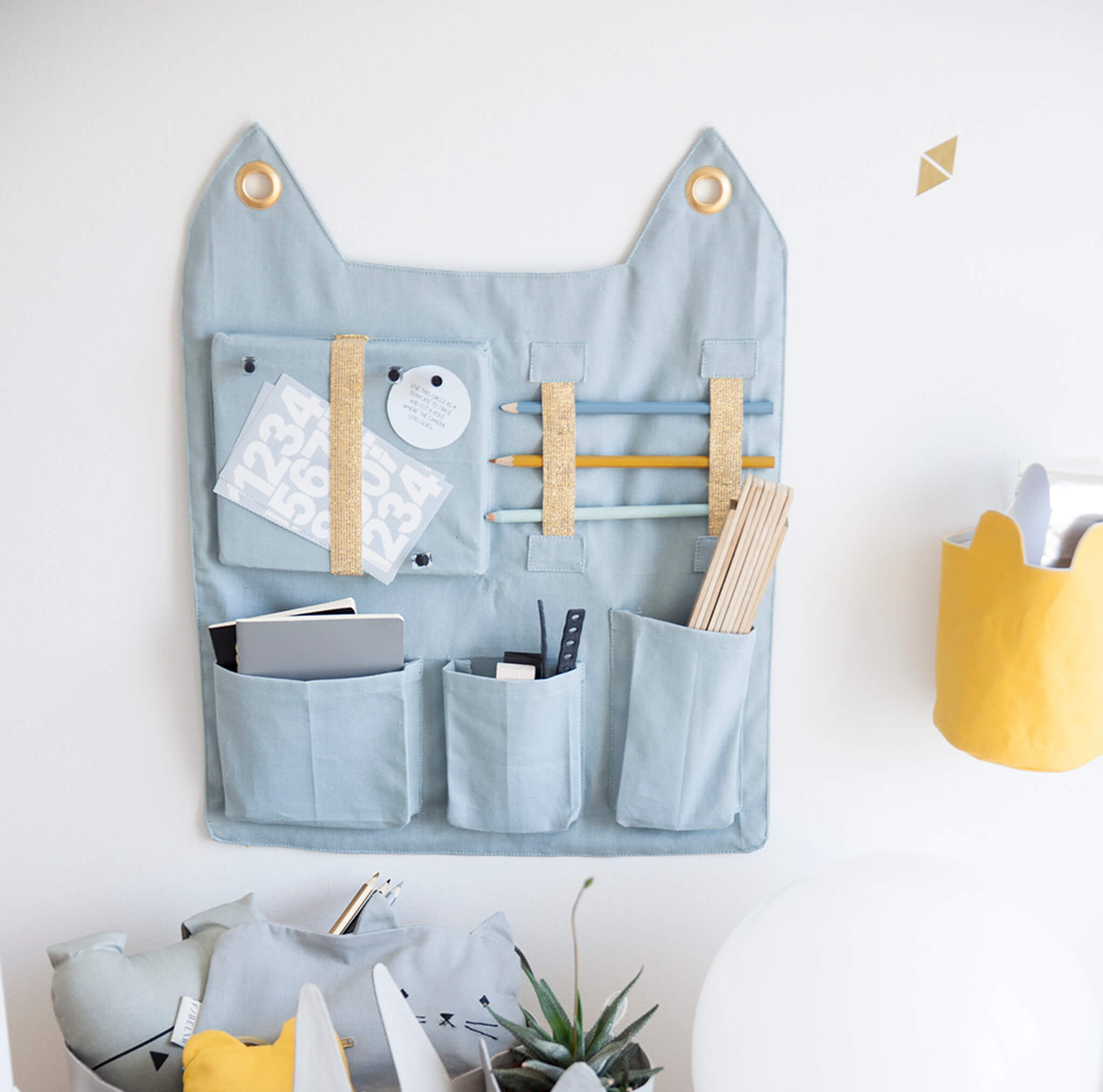 Fabelab Blue Wall Storage Pocket