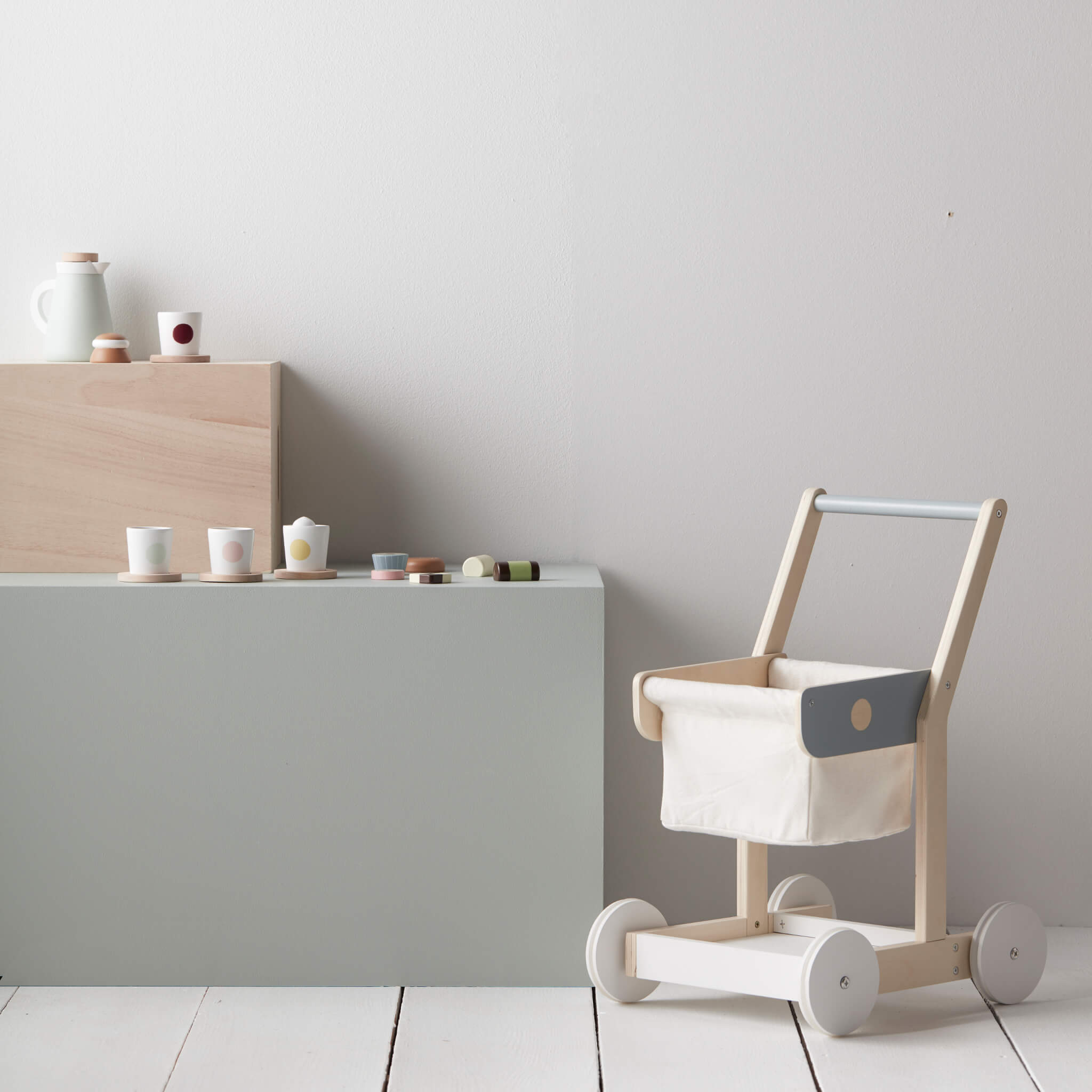 Wooden Shopping Trolley