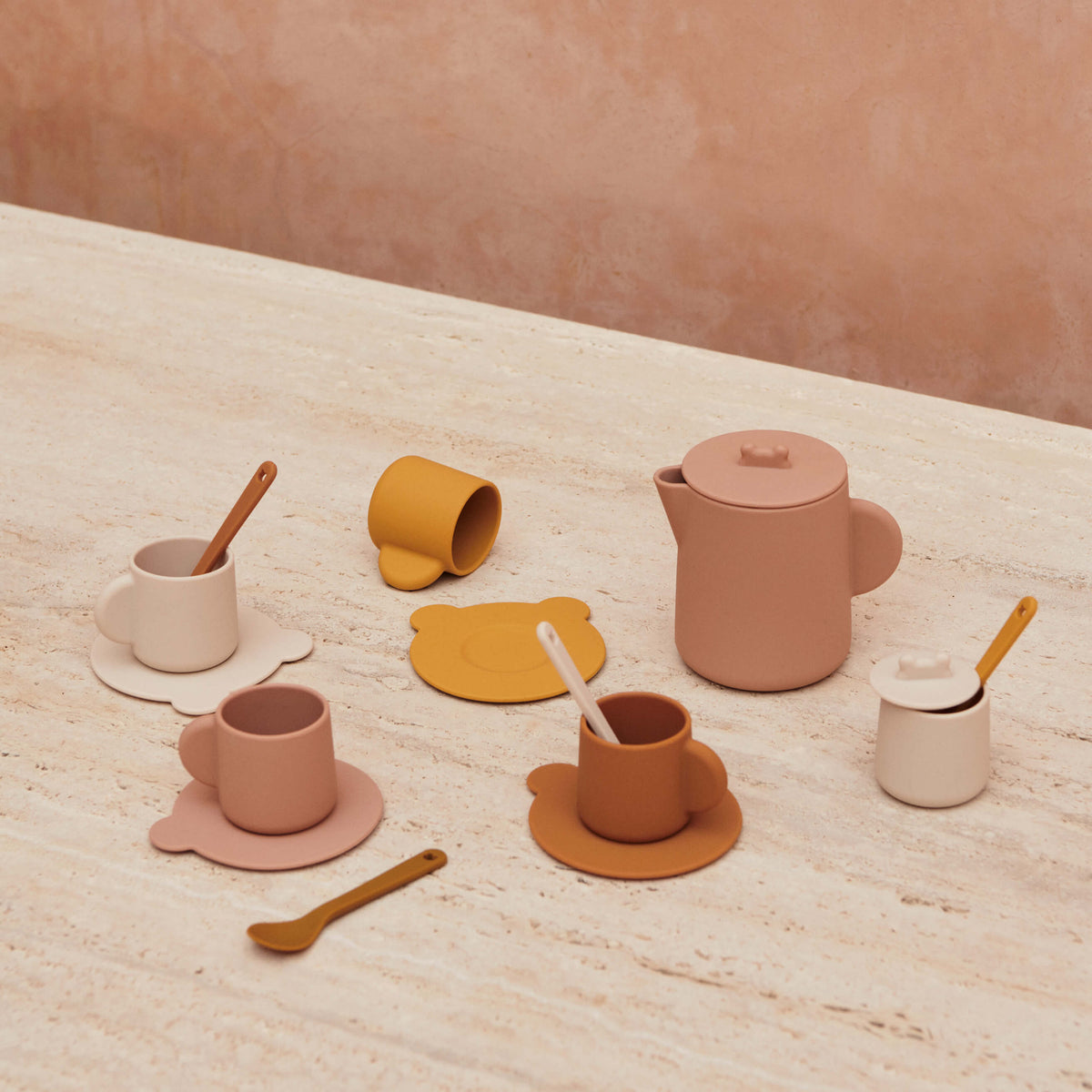 Kourtney Tea Set - Rose
