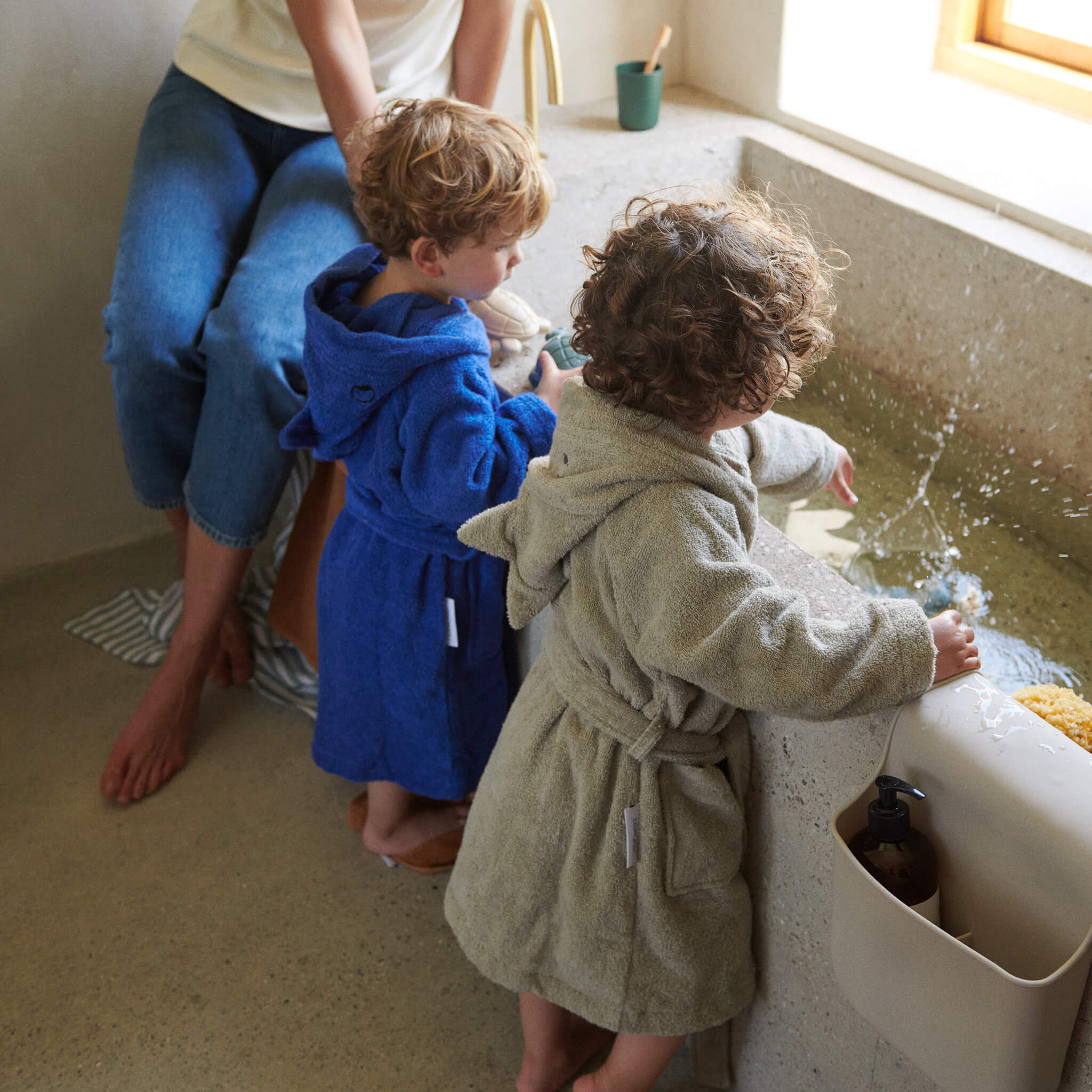 Lily Bathrobe - Dino Surf Blue