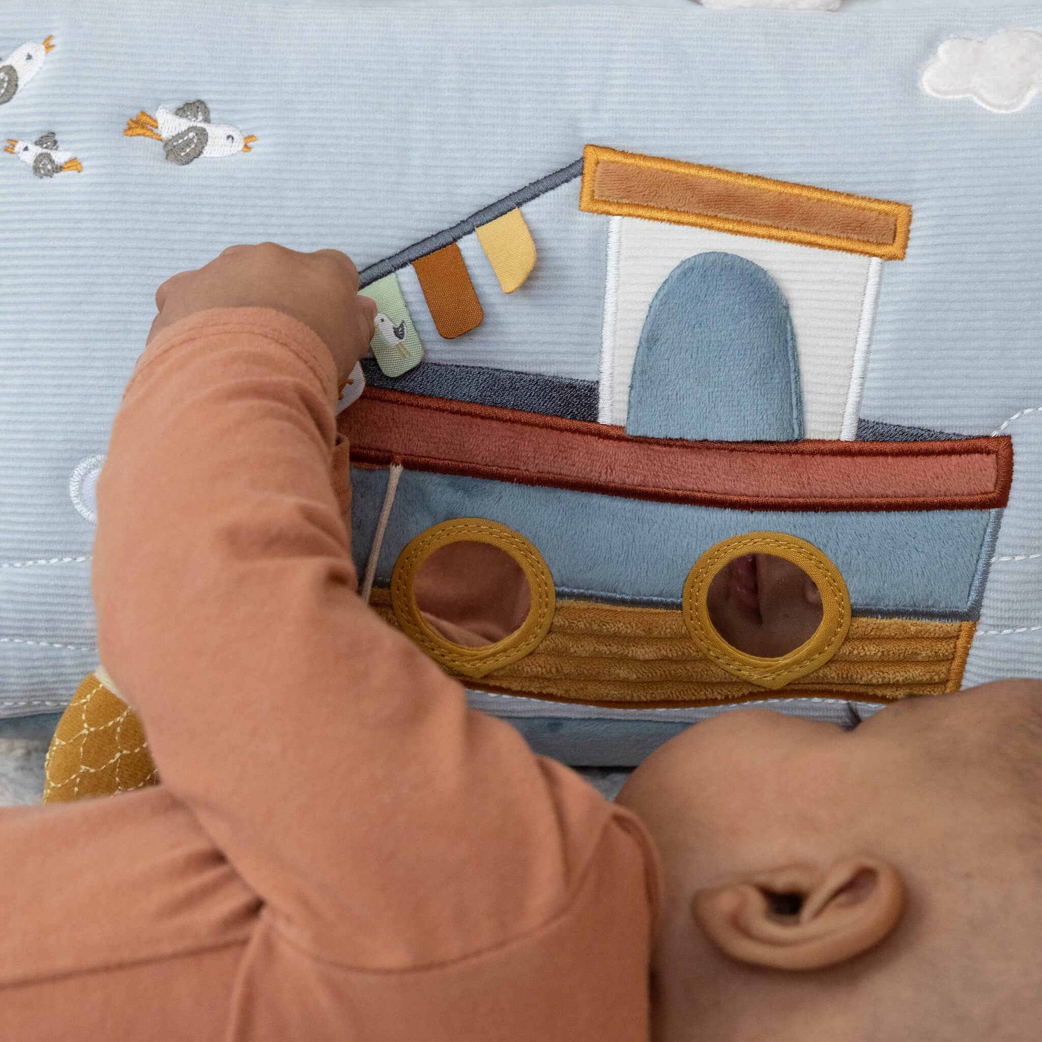Little Dutch Bay Activity Play Triangle in Sailors Bay