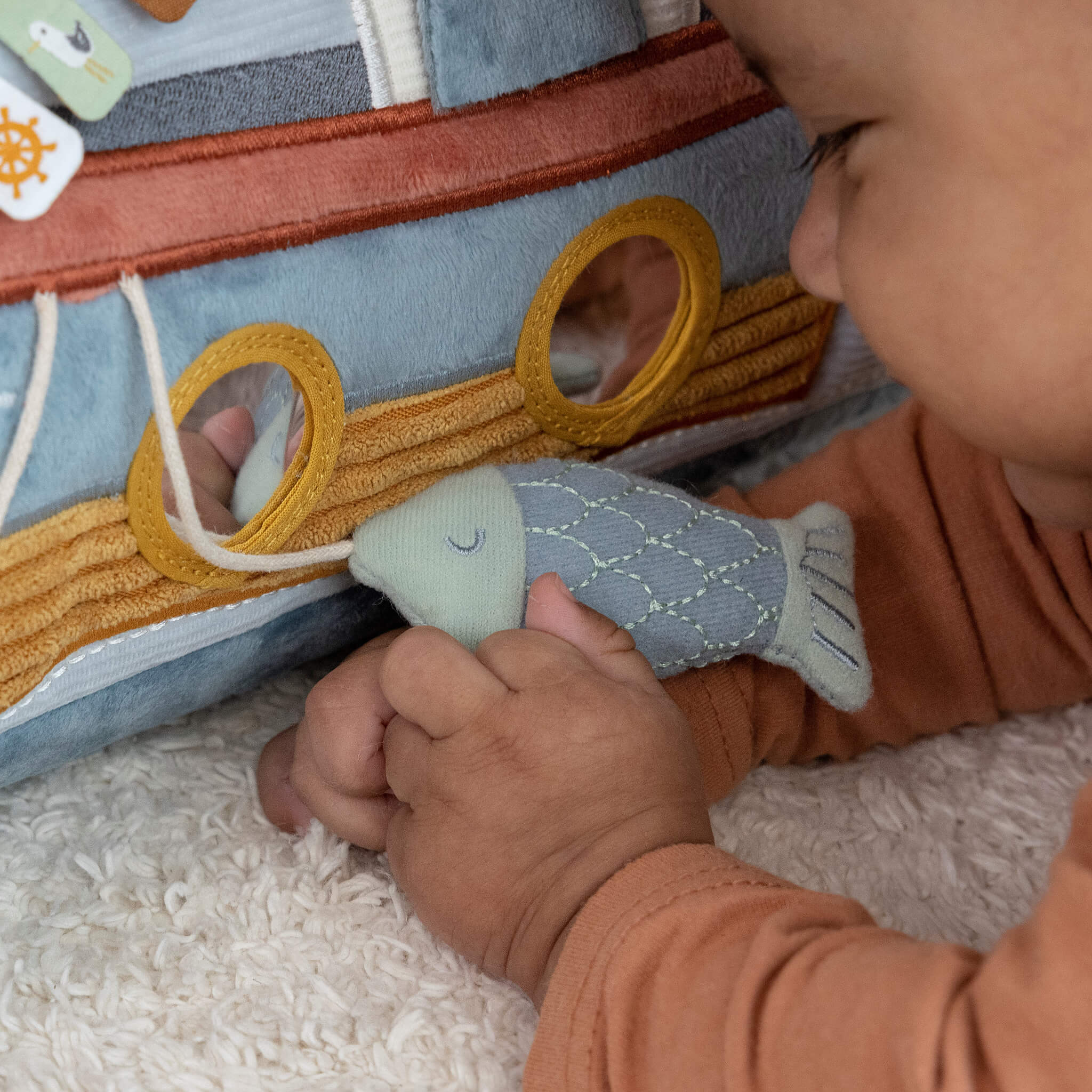 Little Dutch Bay Activity Play Triangle in Sailors Bay