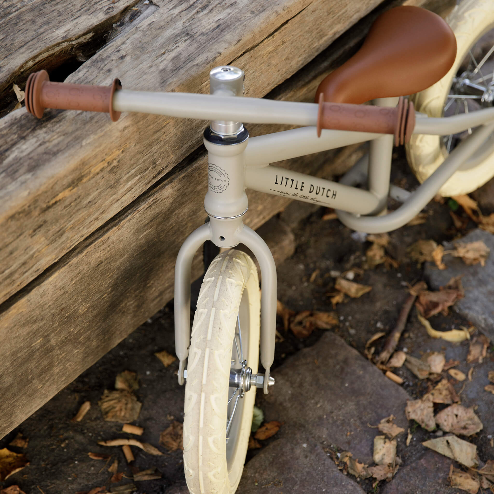 Little Dutch Balance Bike in Matte Olive Green