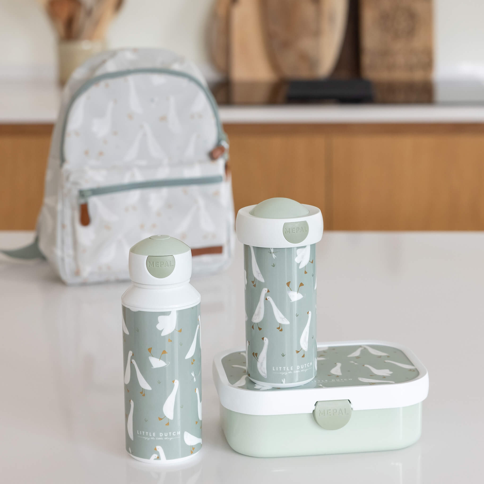 Little Dutch Lunchbox in Little Goose Design with Water Bottles