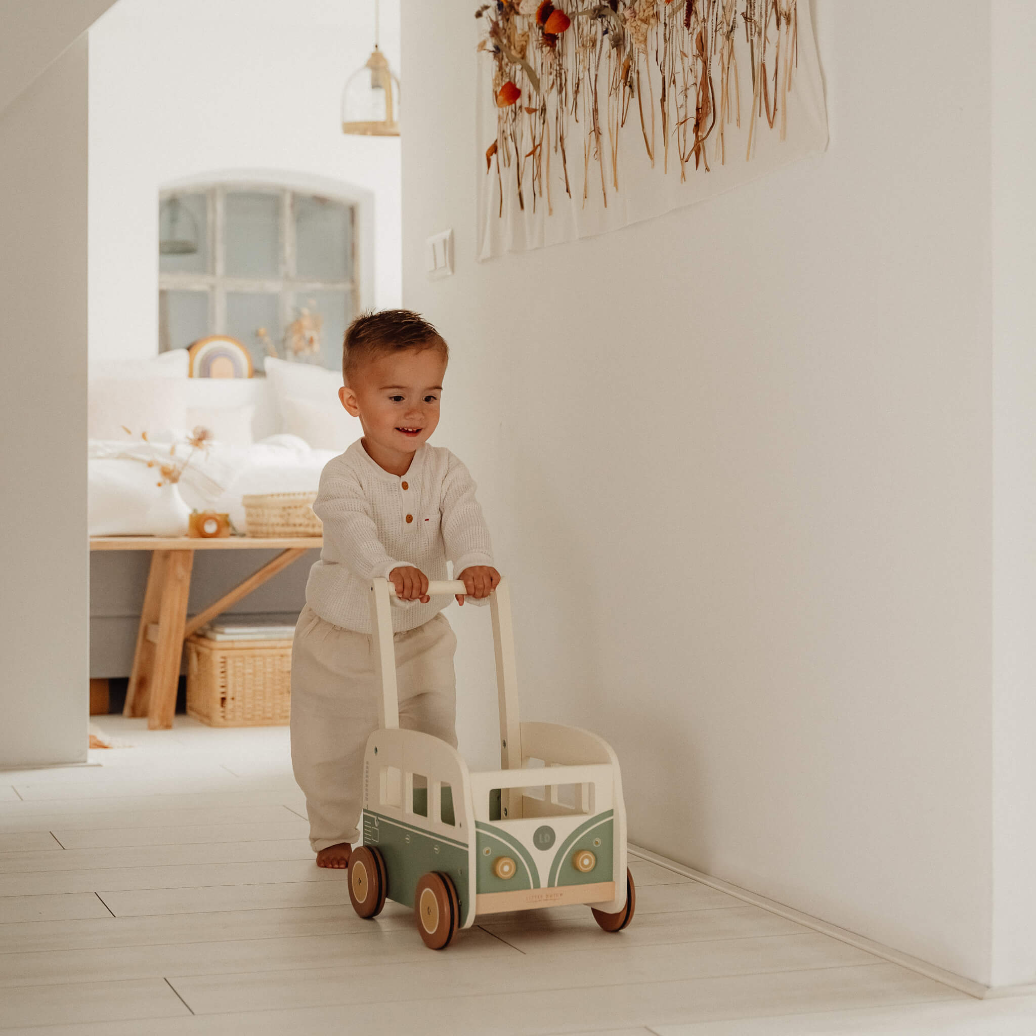 Little Dutch Wooden Vintage Wagon Walker