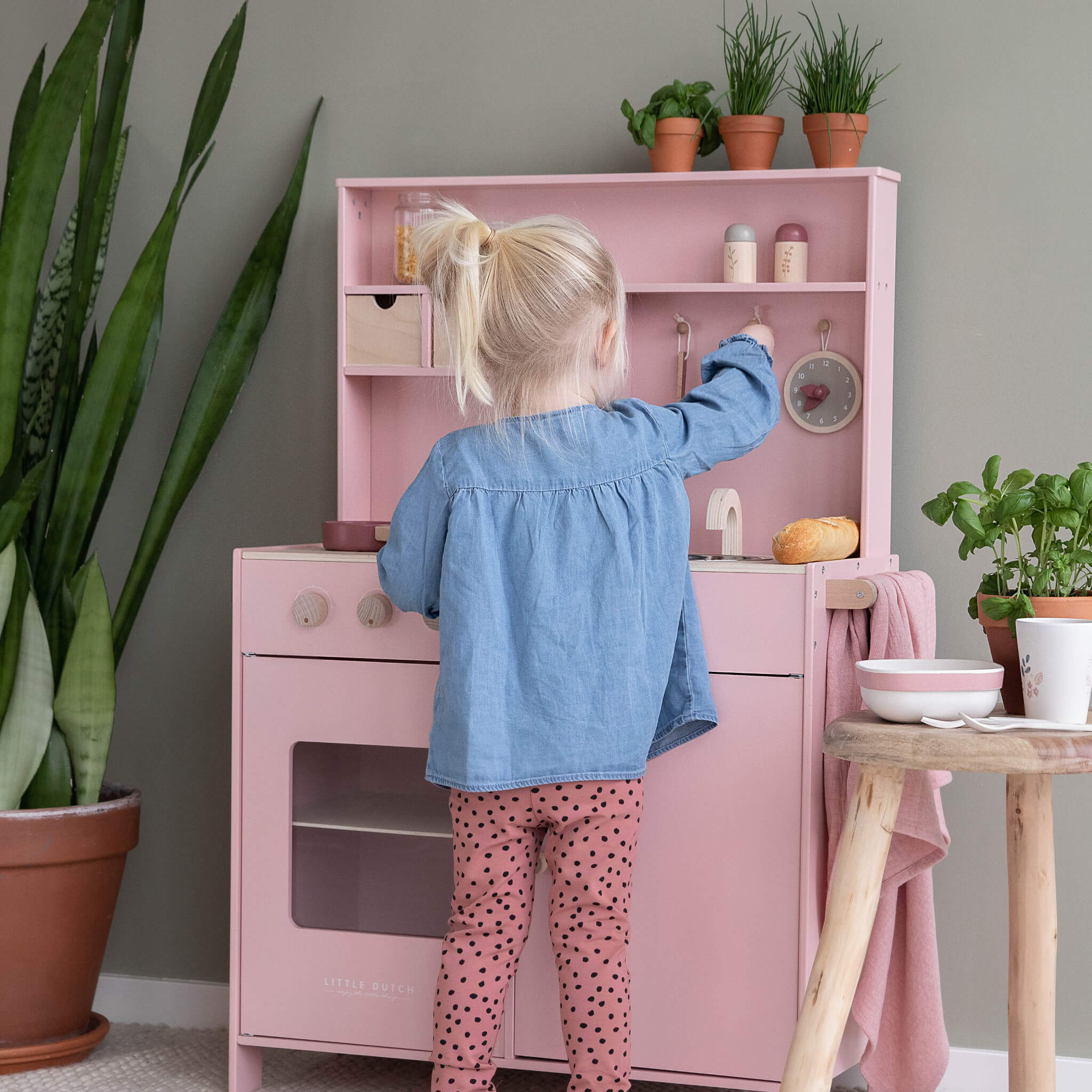 Play Kitchen - Pink