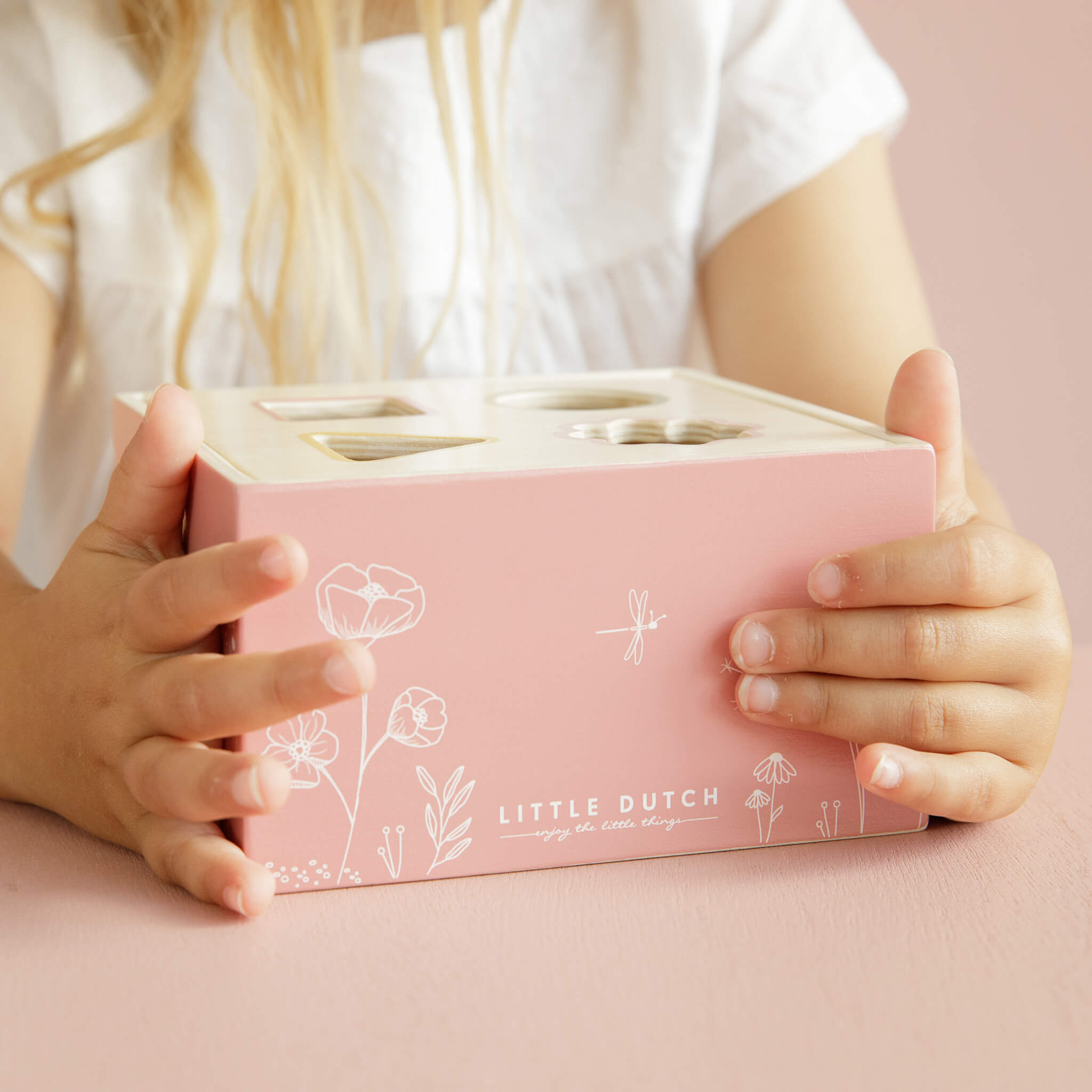Little Dutch Shape Sorter in Flowers