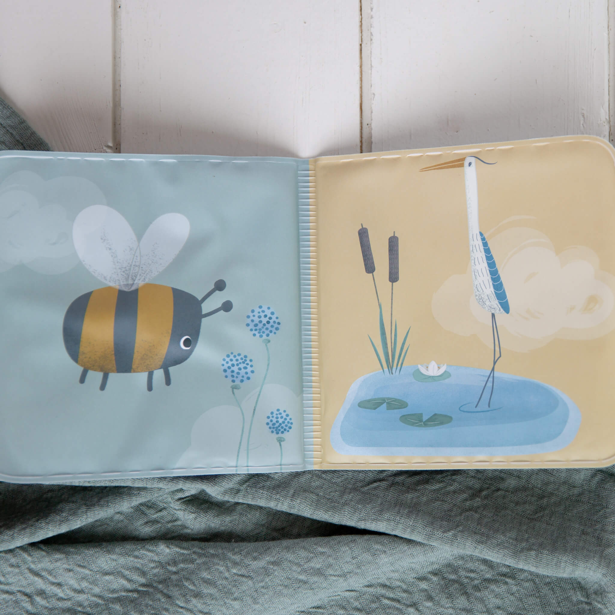 Little Dutch Little Goose Bath Book