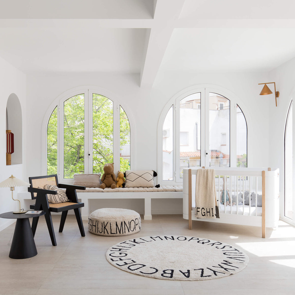 ABC Pouffe - Natural & Black