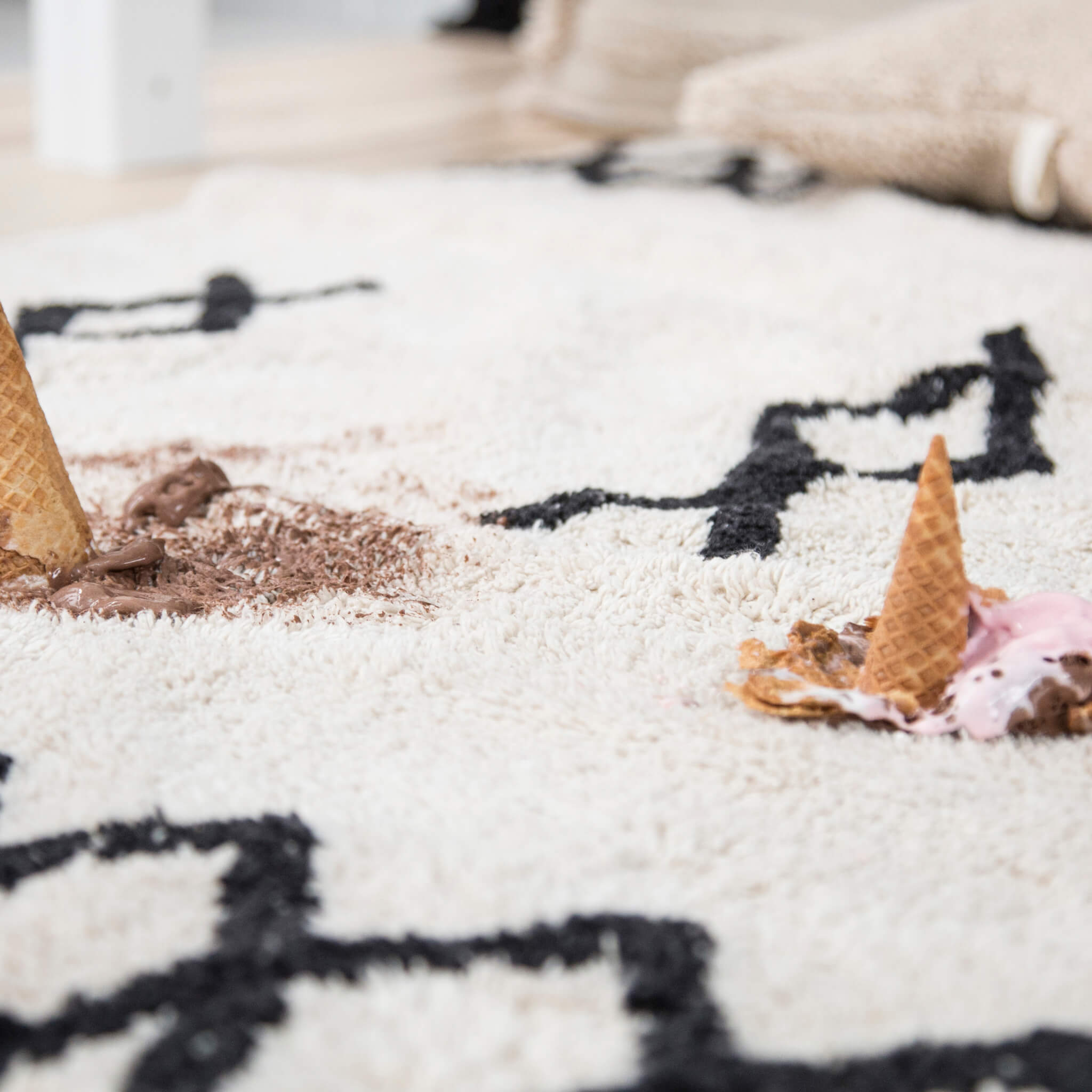 Atlas Washable Rug - Black