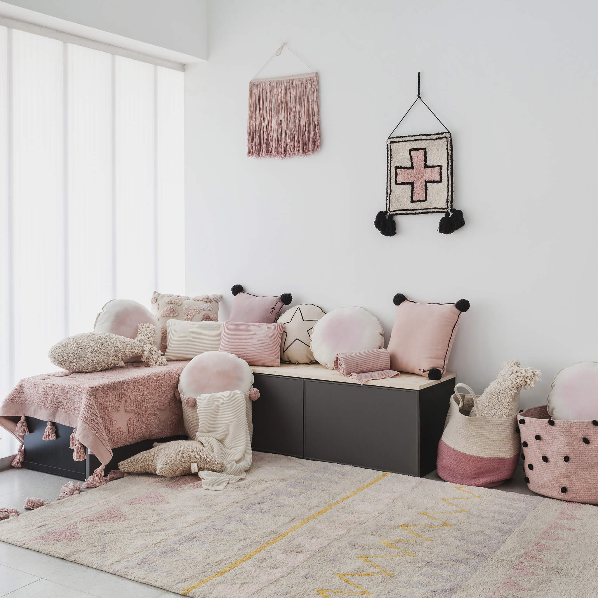 Azteca Washable Rug - Vintage Nude