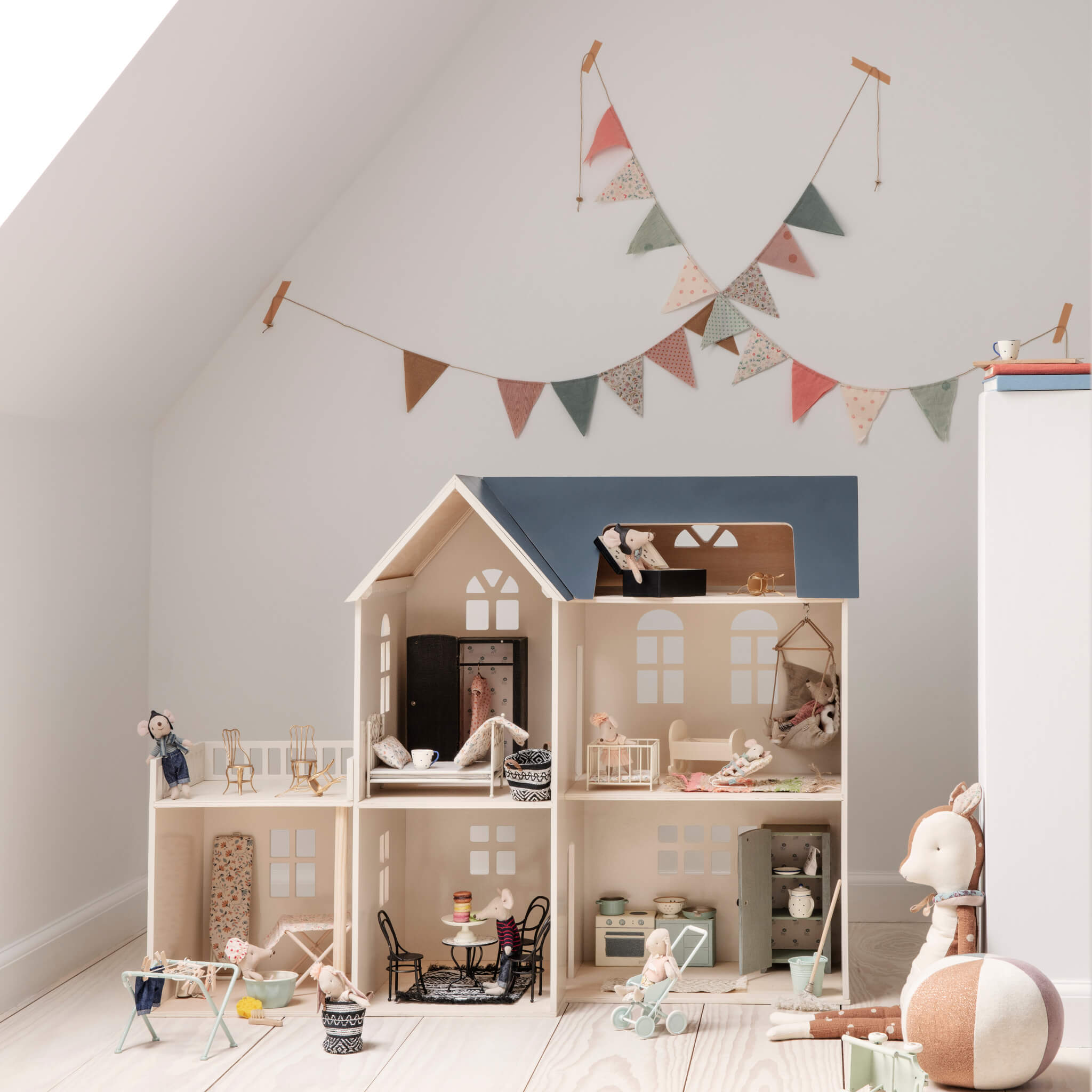 Maileg House of Miniature Dolls House