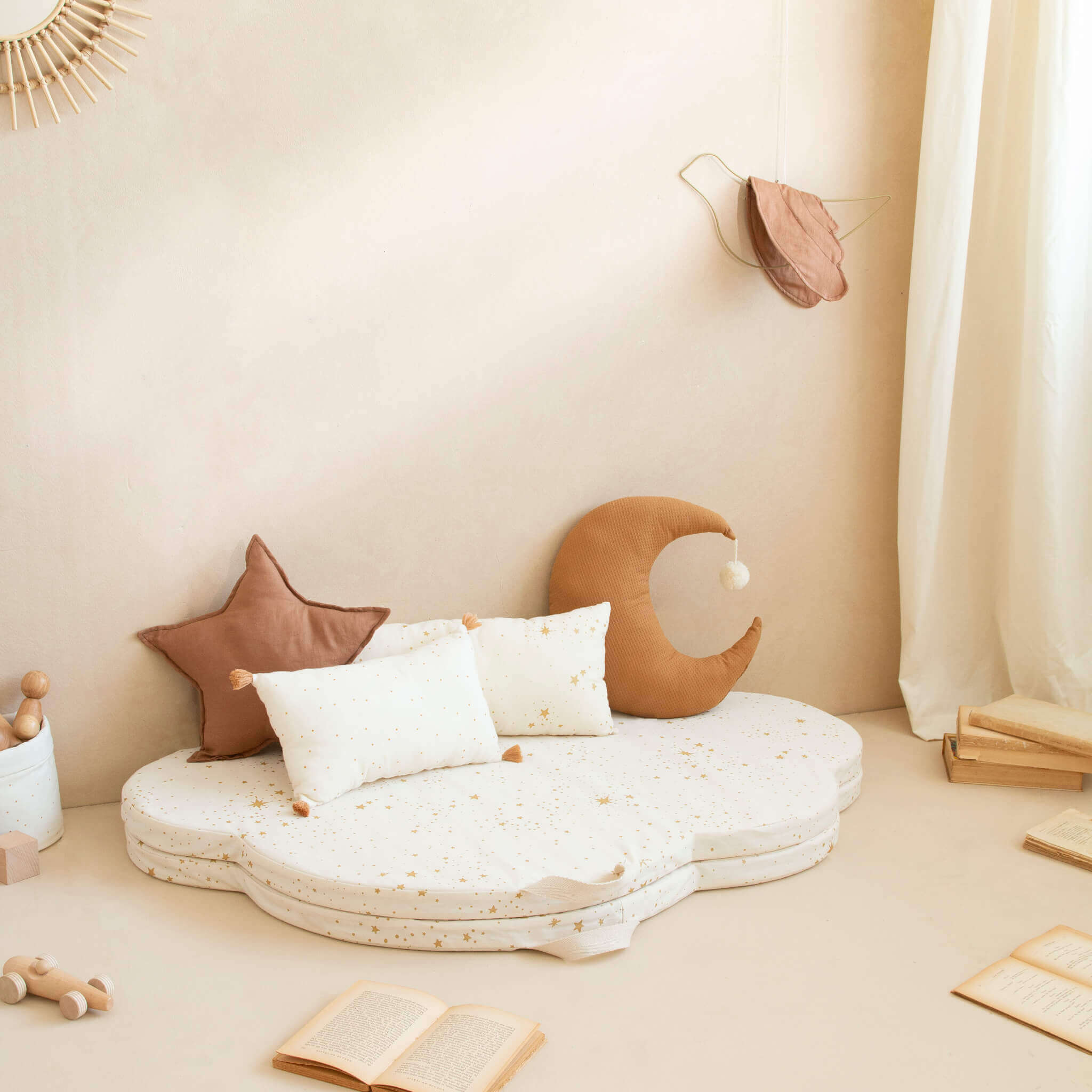 Nobodinoz Cloud Foldable Eco Floor Mat - Gold Stella/ Natura