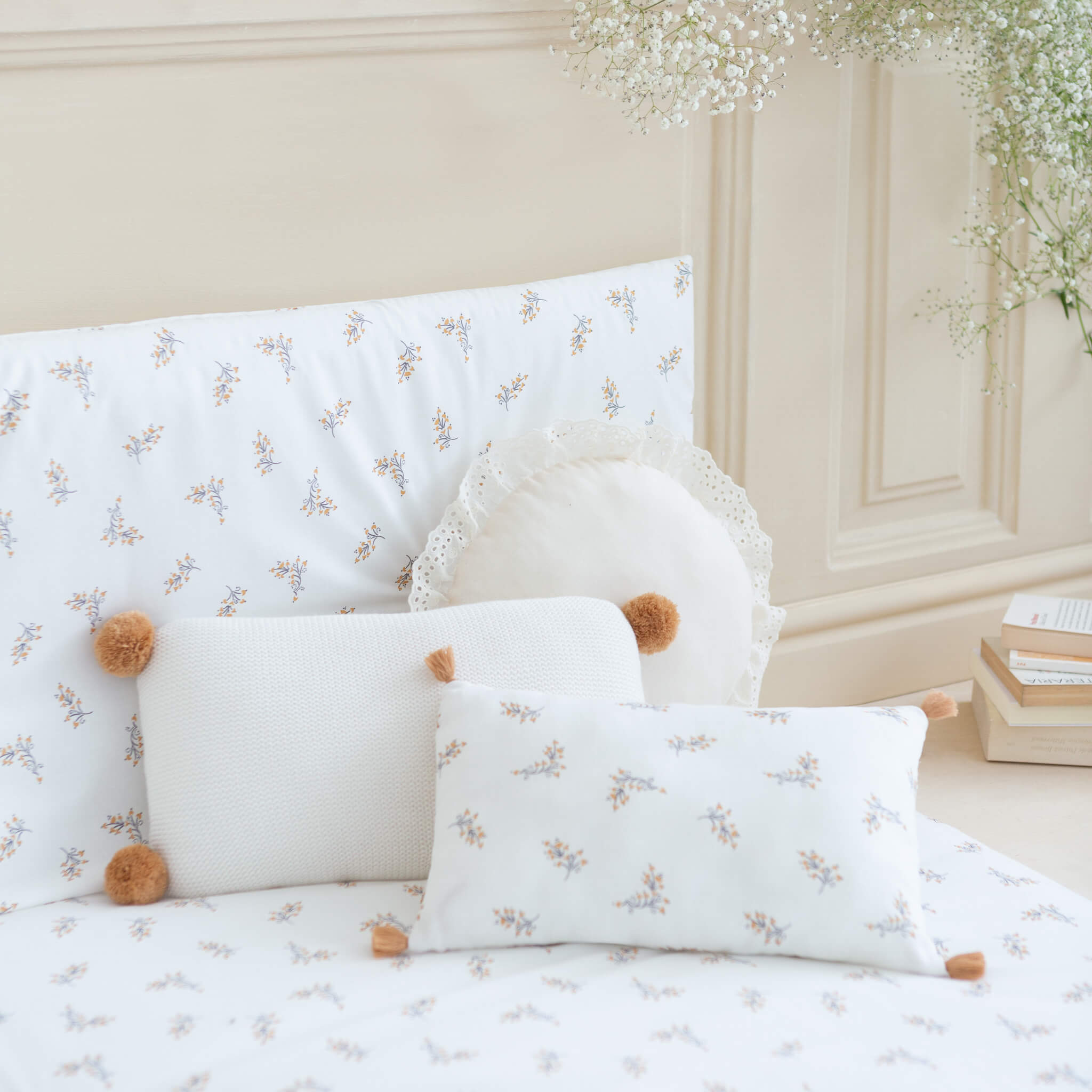 Nobodinoz Eden Futon in Flore Print with Cushions