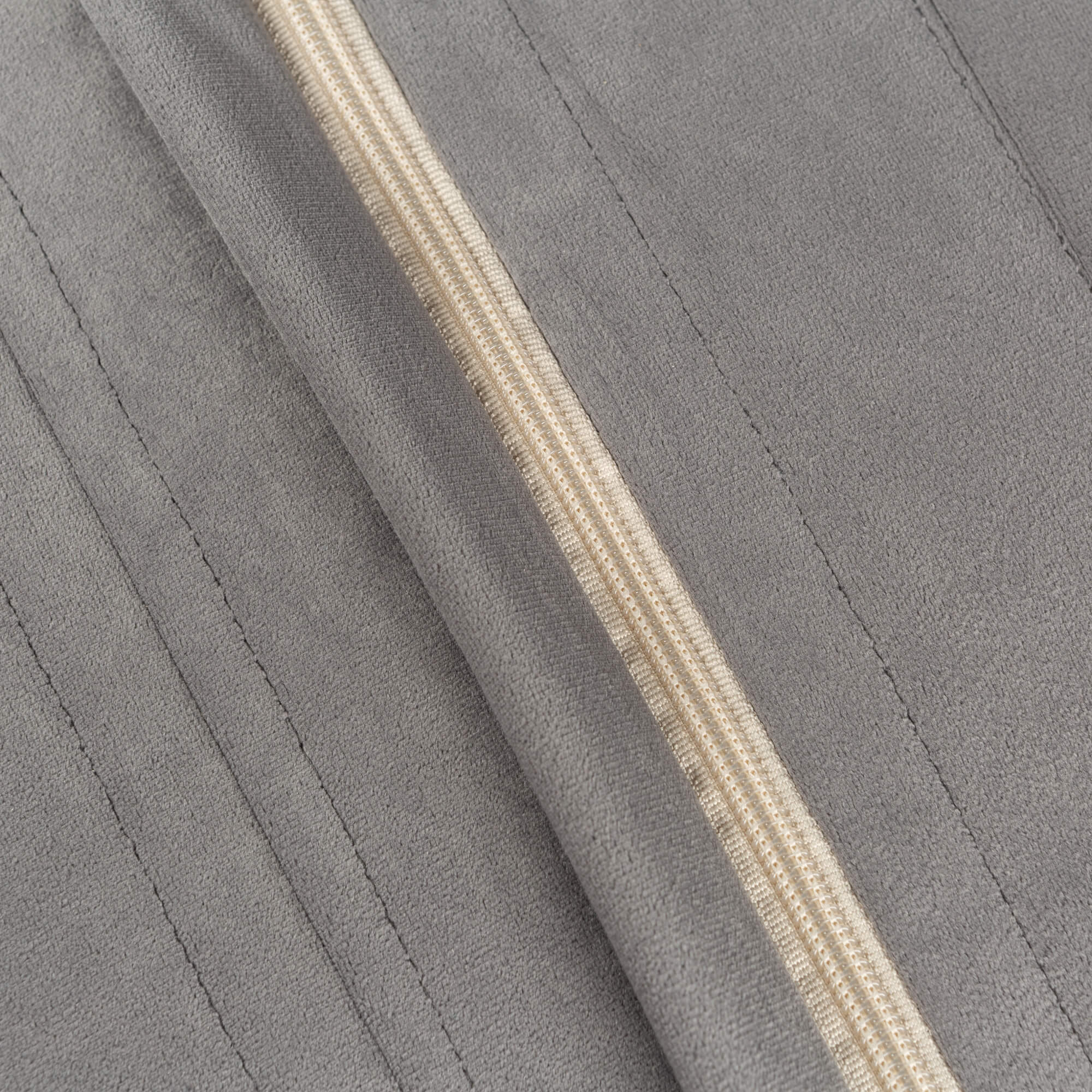 Nobodinoz Essaouira Velvet Bean Bag in Slate Grey Details