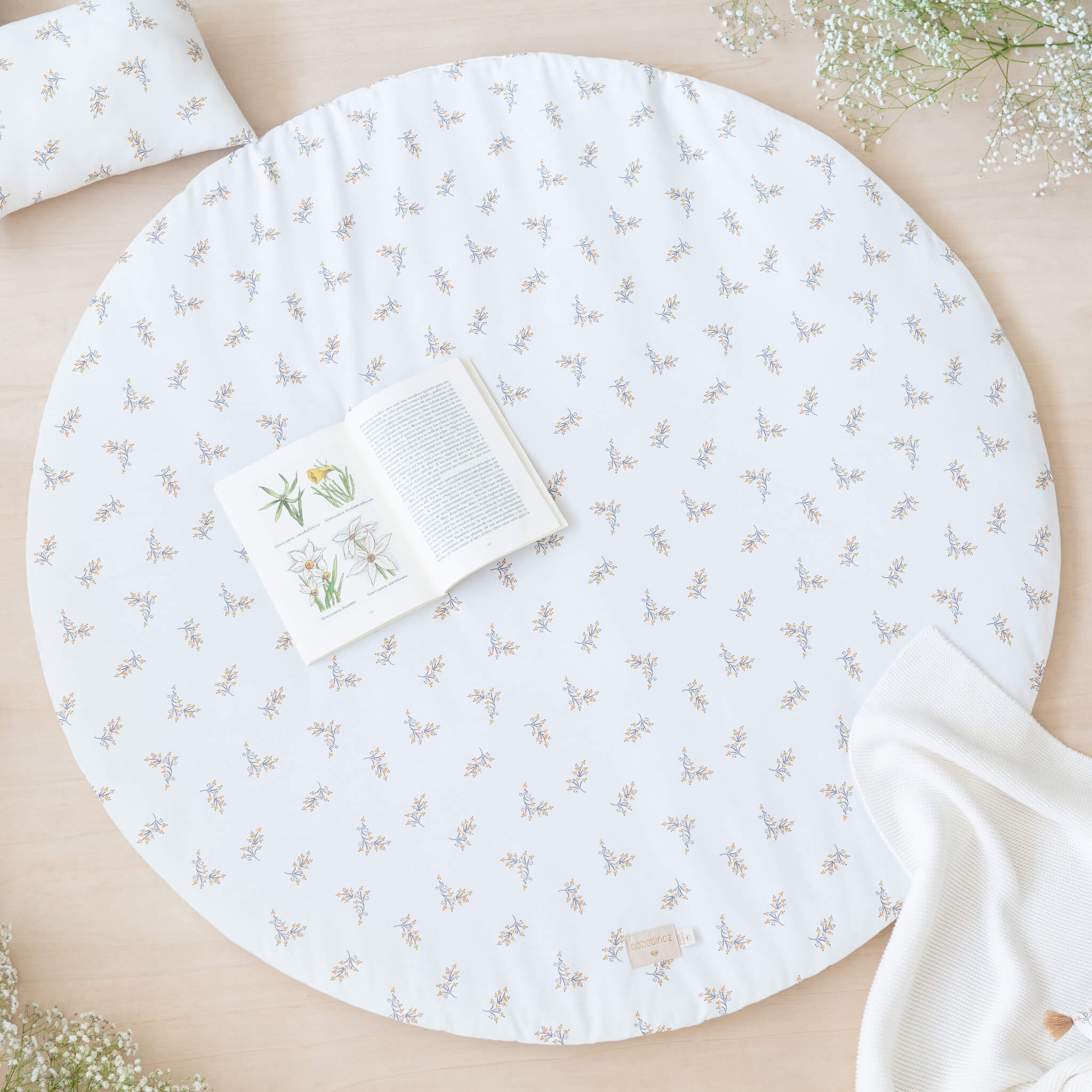 Nododinoz Round Full Moon Playmat in Flore