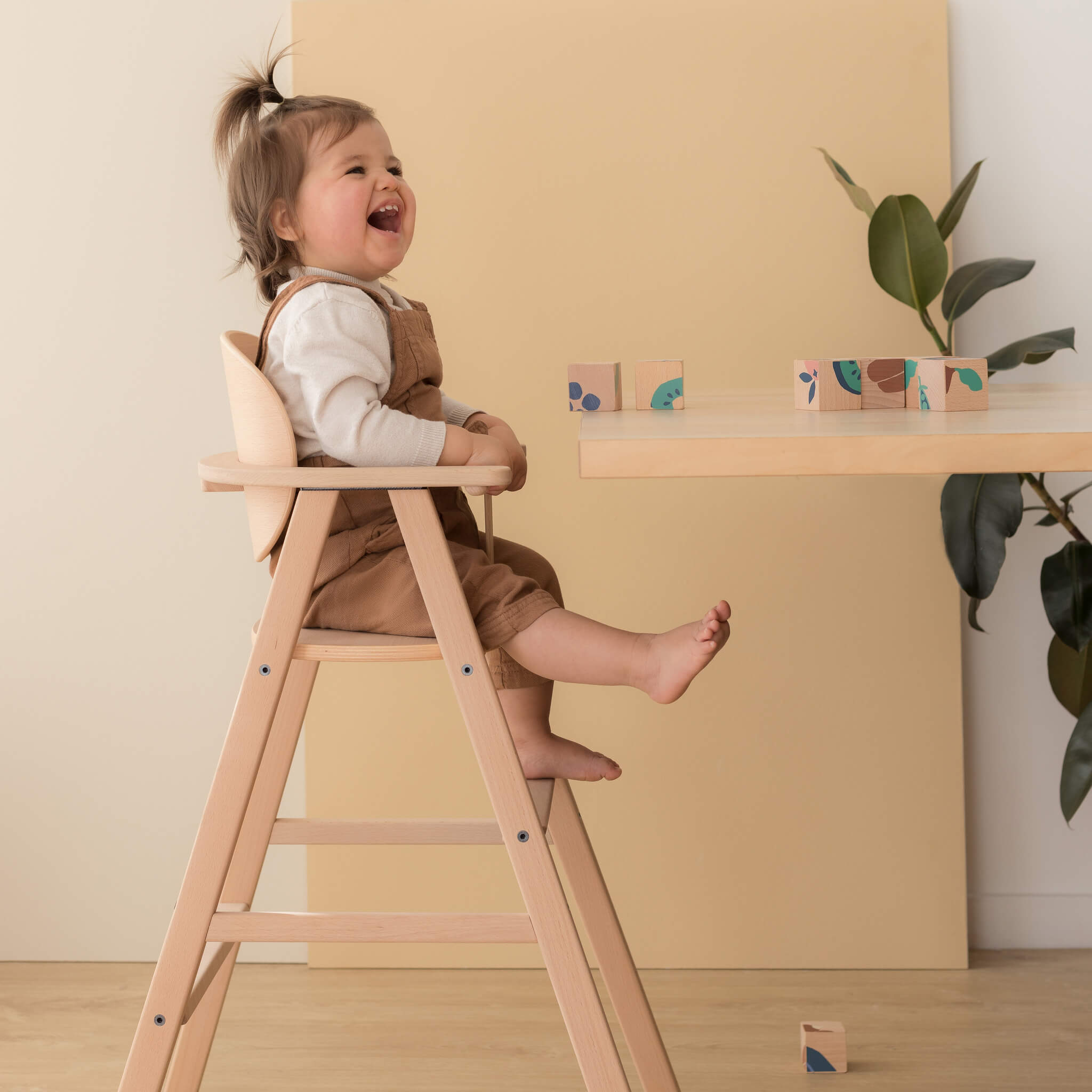 Growing Green Evolving High Chair - Honey Dots