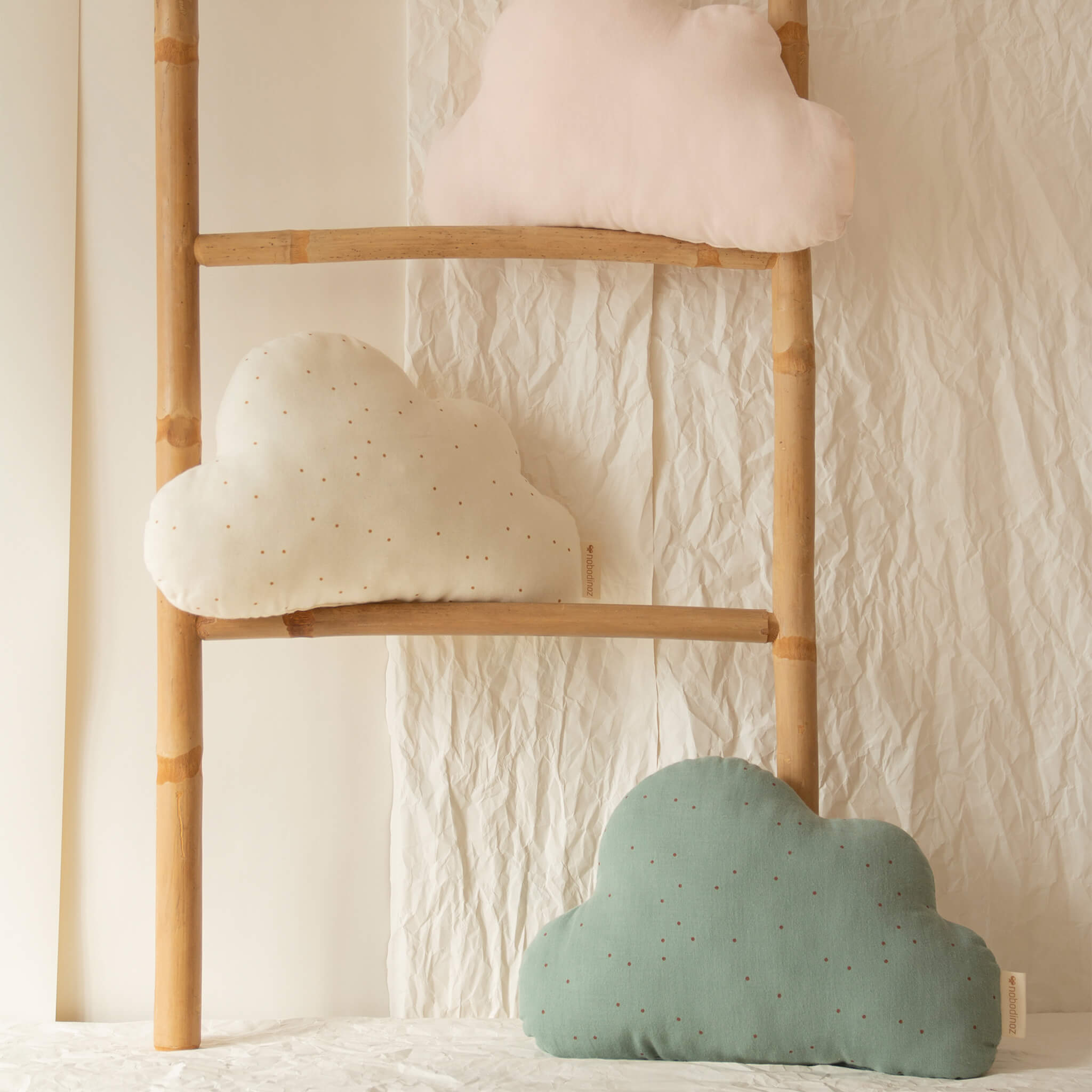 Nobodinoz Cloud Cushion in Gold Stella