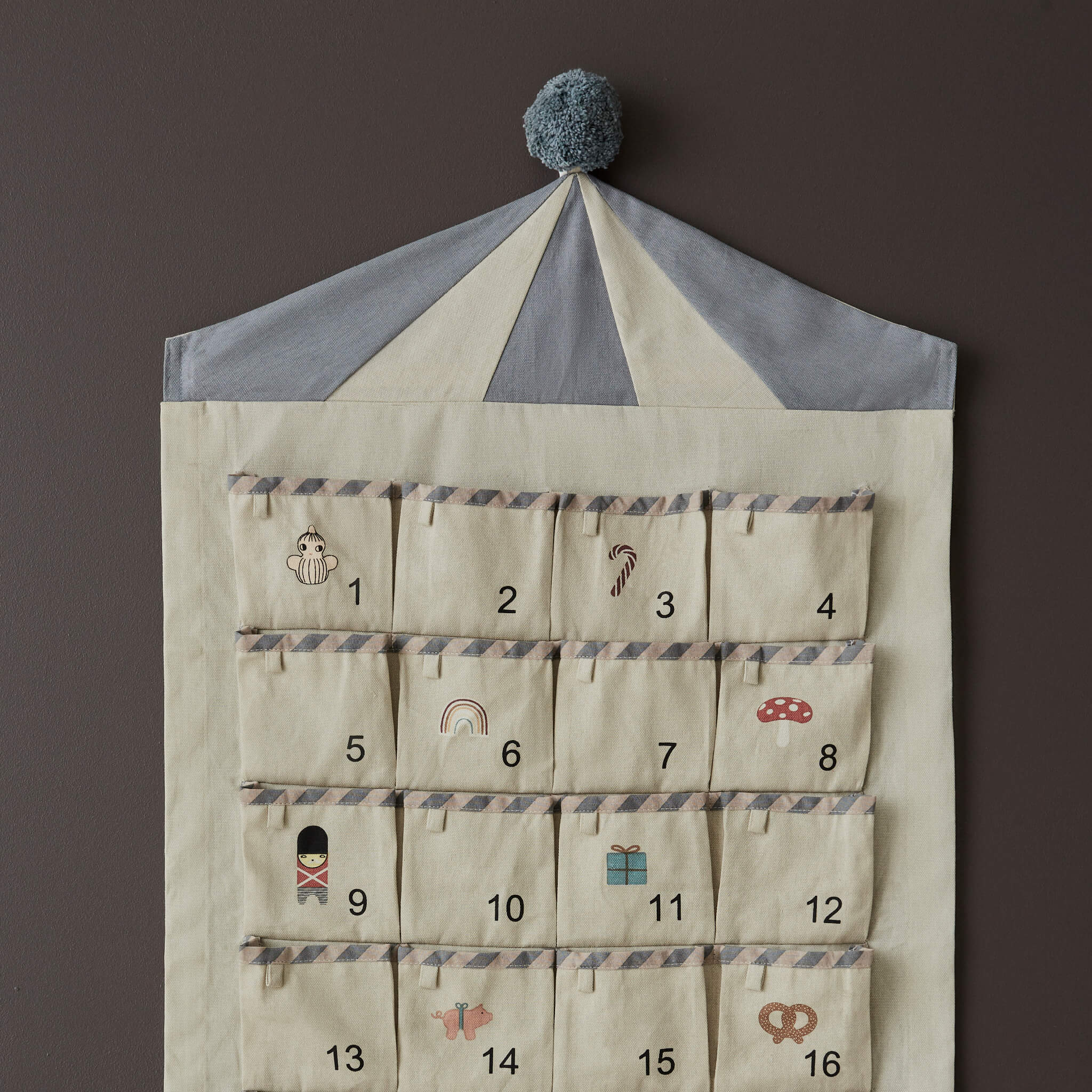 Christmas Calendar - Circus- Blue