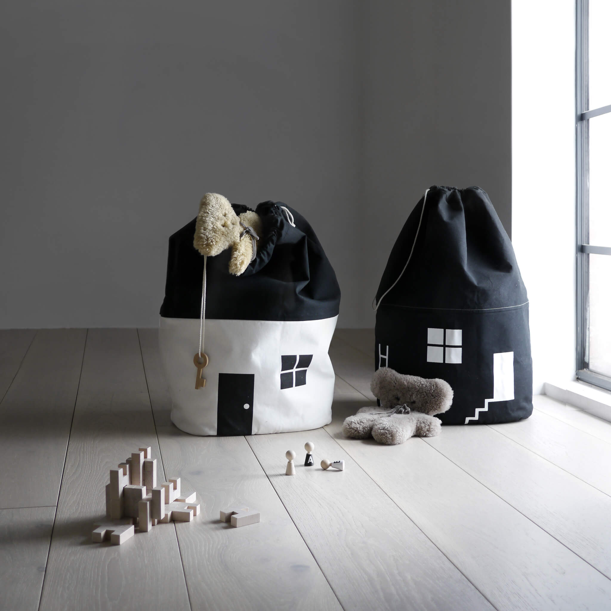 House Storage Bag - Black/White - Large