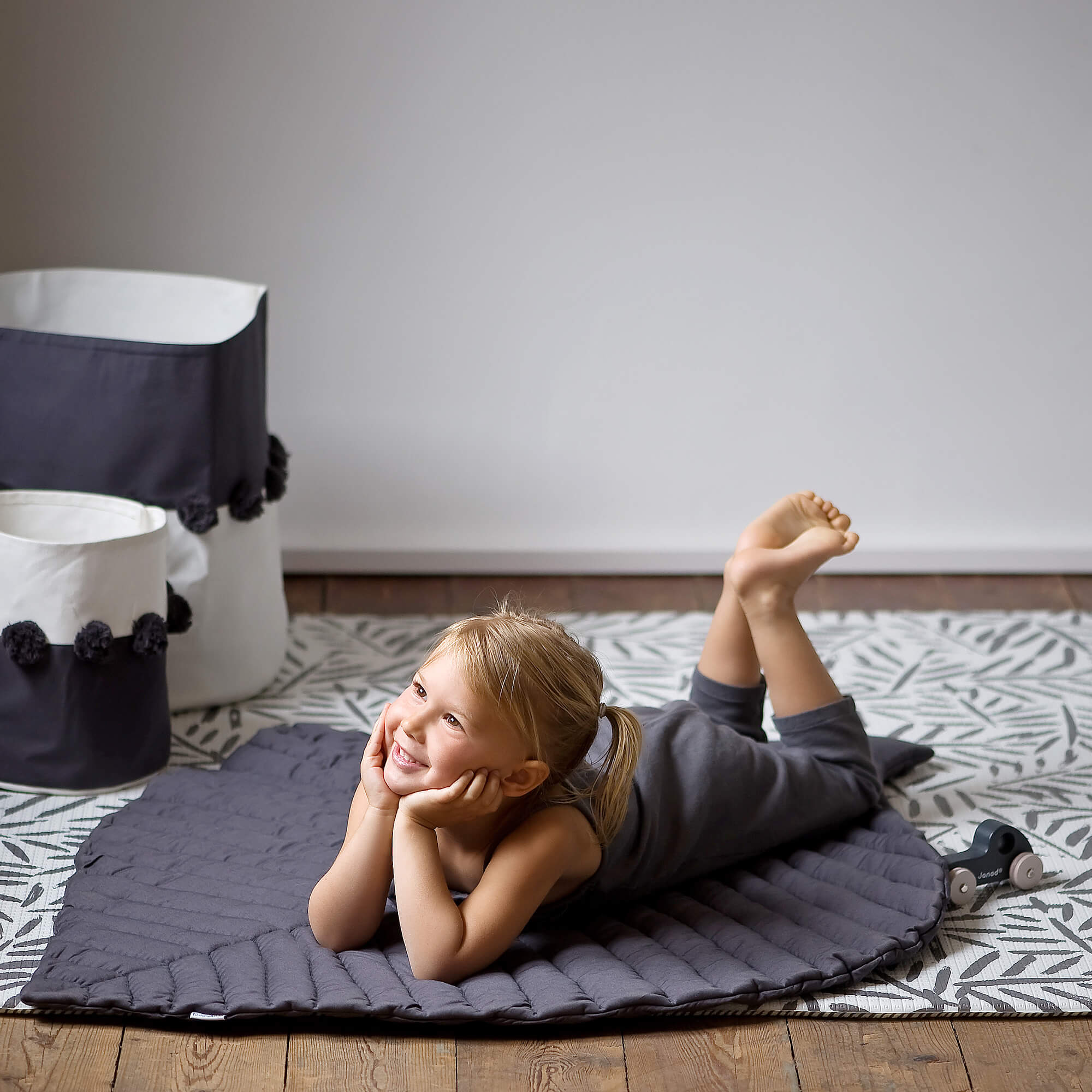 Leaf Playmat - Various Colours