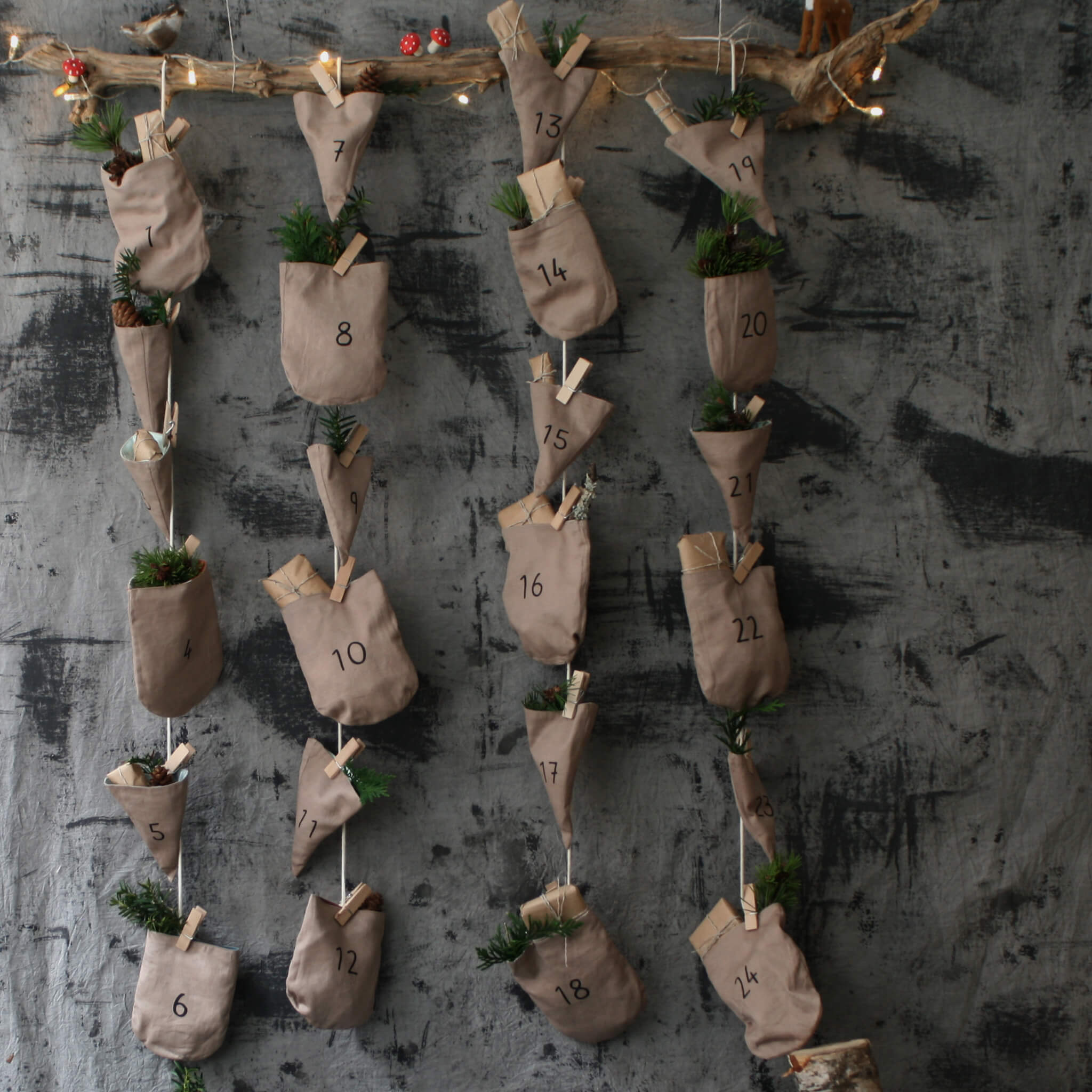 In the Woods Reversible Christmas Advent Calendar