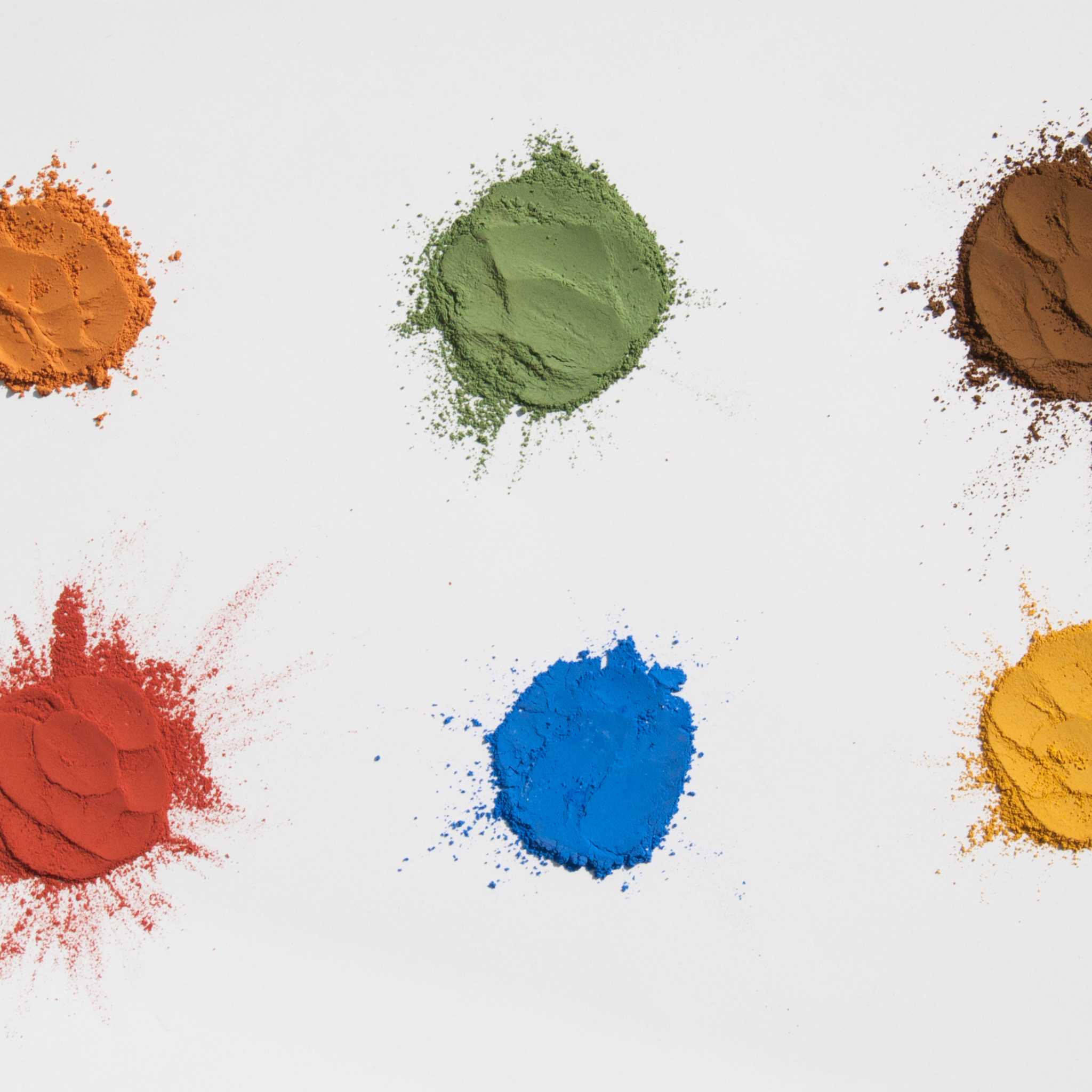 Natural Earth Paint Kit Experience - Coloured Powders