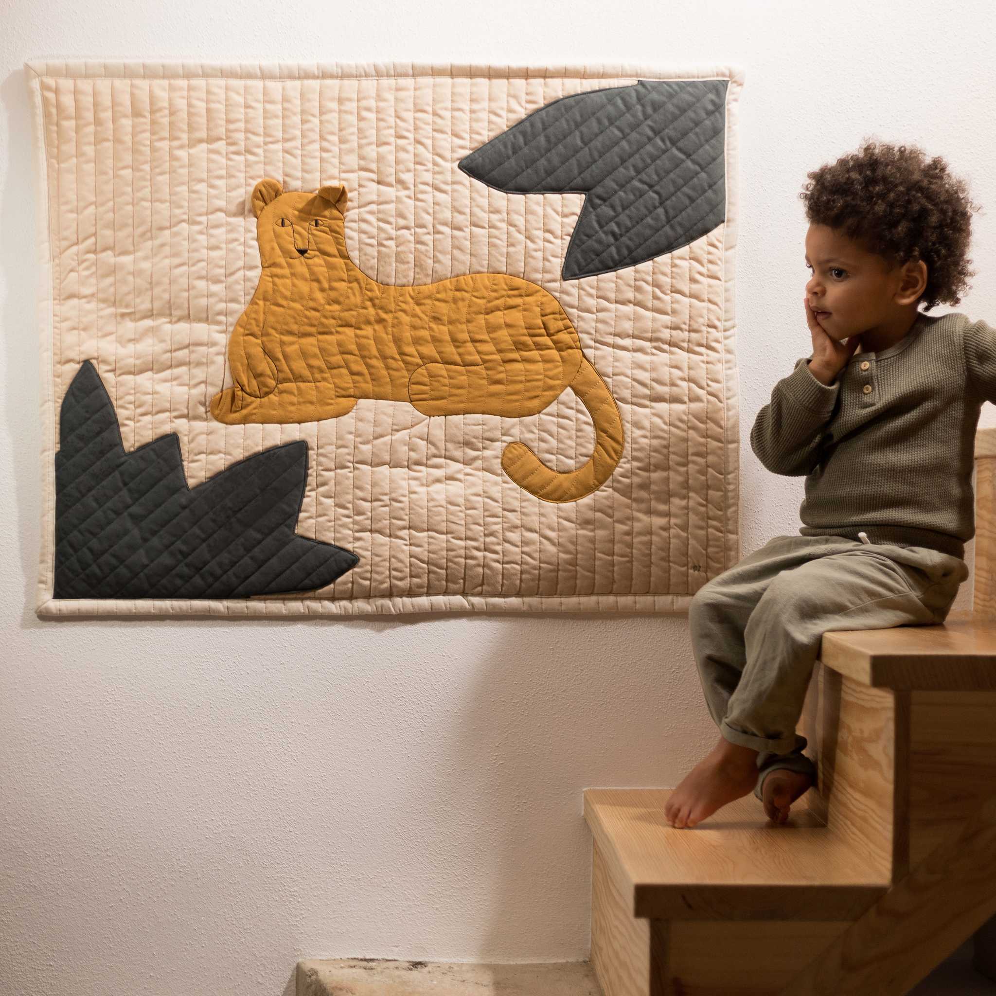 Nododinoz Leopard Quilted Blanket On Wall With Little Boy