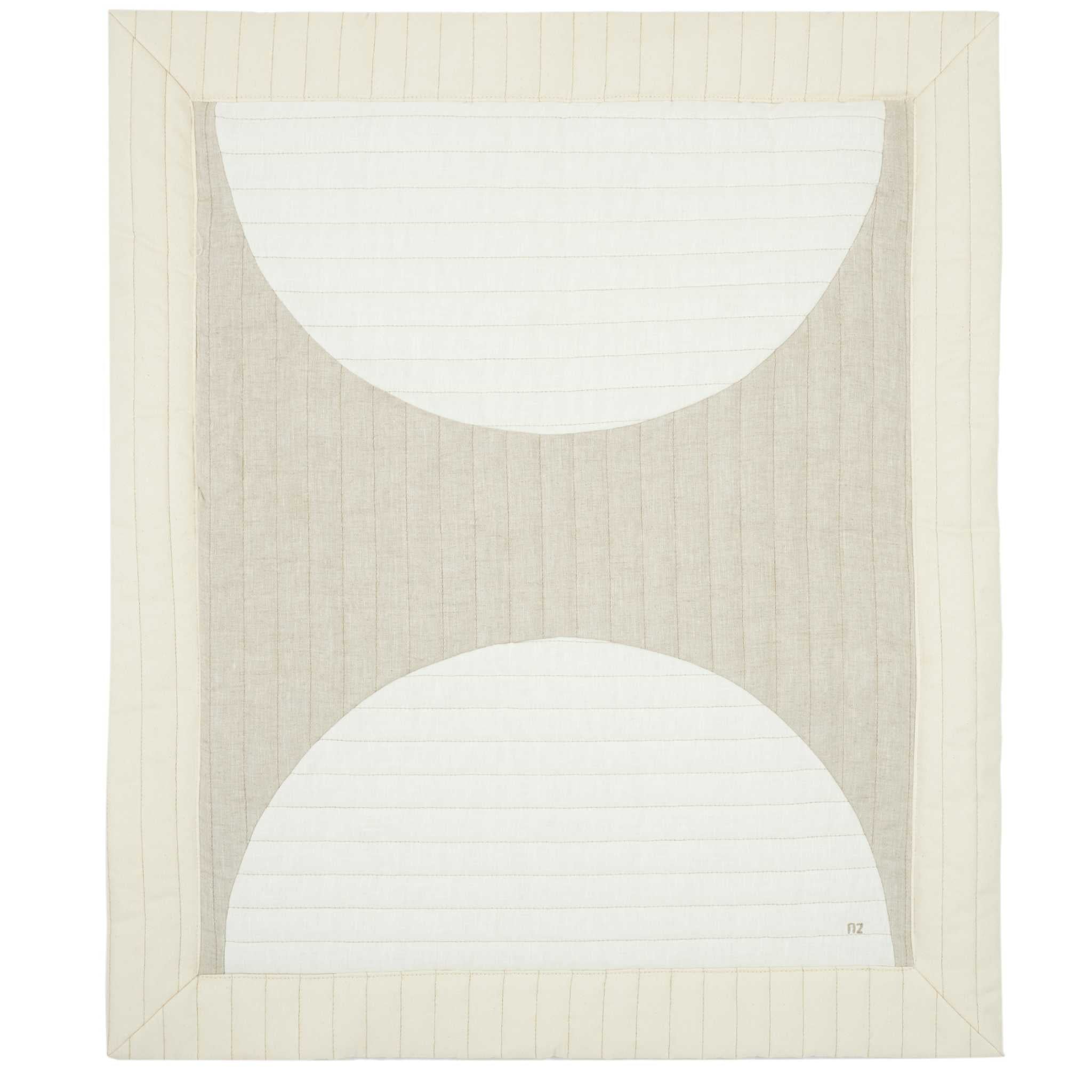 Nododinoz Lin Francais Moon Quilted Blanket Main Image