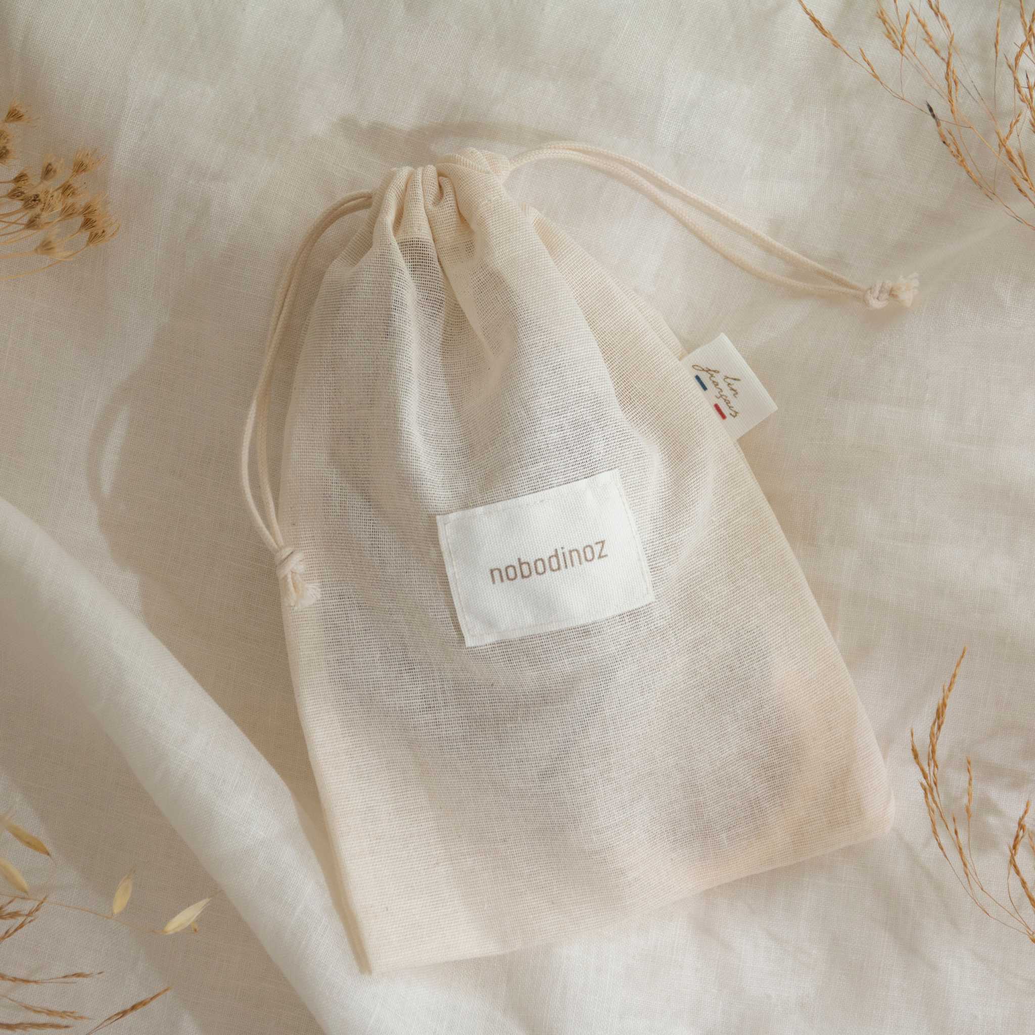 Nobodinoz Lin Francais Wings Teether Ring - Sand - Gift Bag