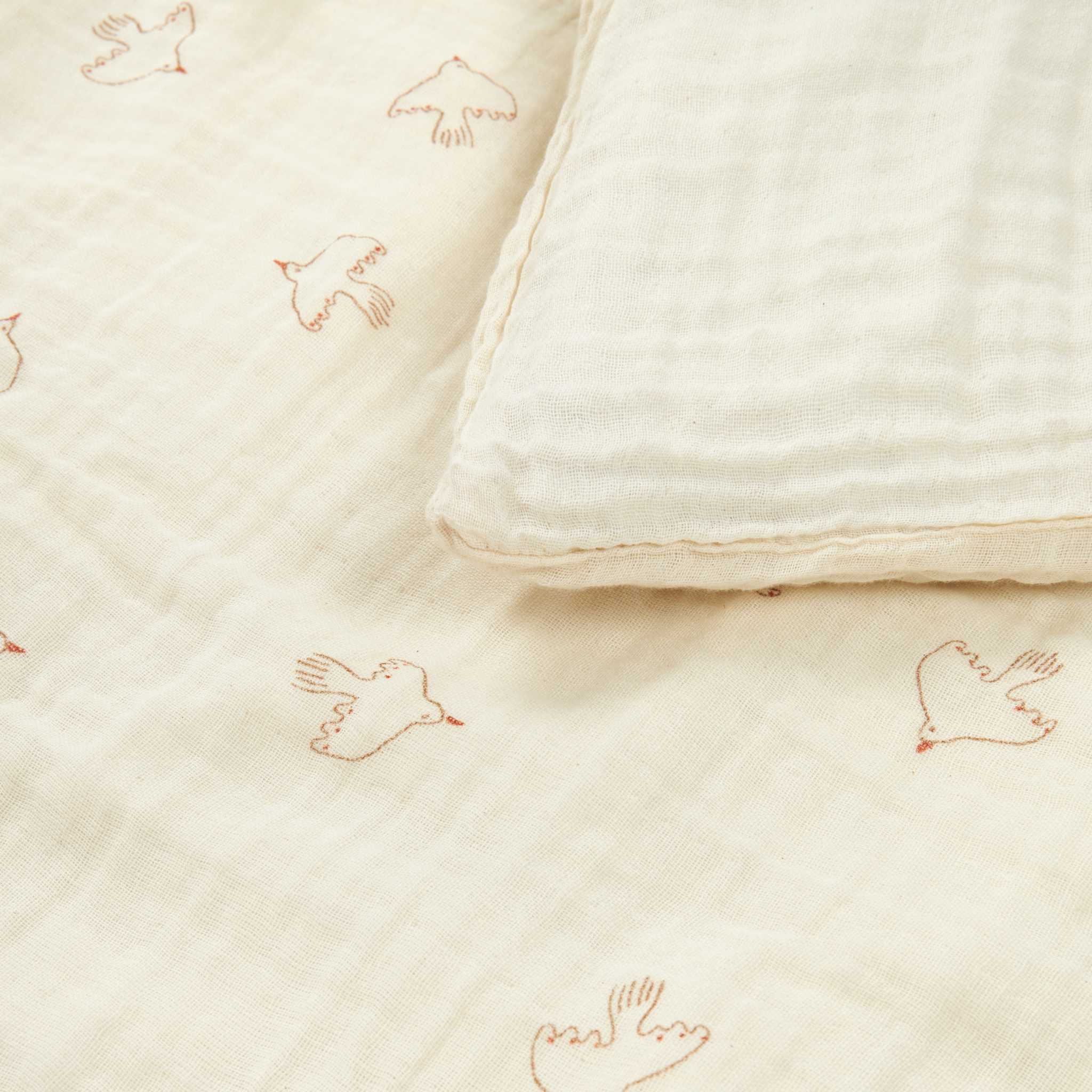 Nobodinoz Wabi Sabi Toddler Bedding Set - Brown Hoshi Birds - Pattern and Material Detail