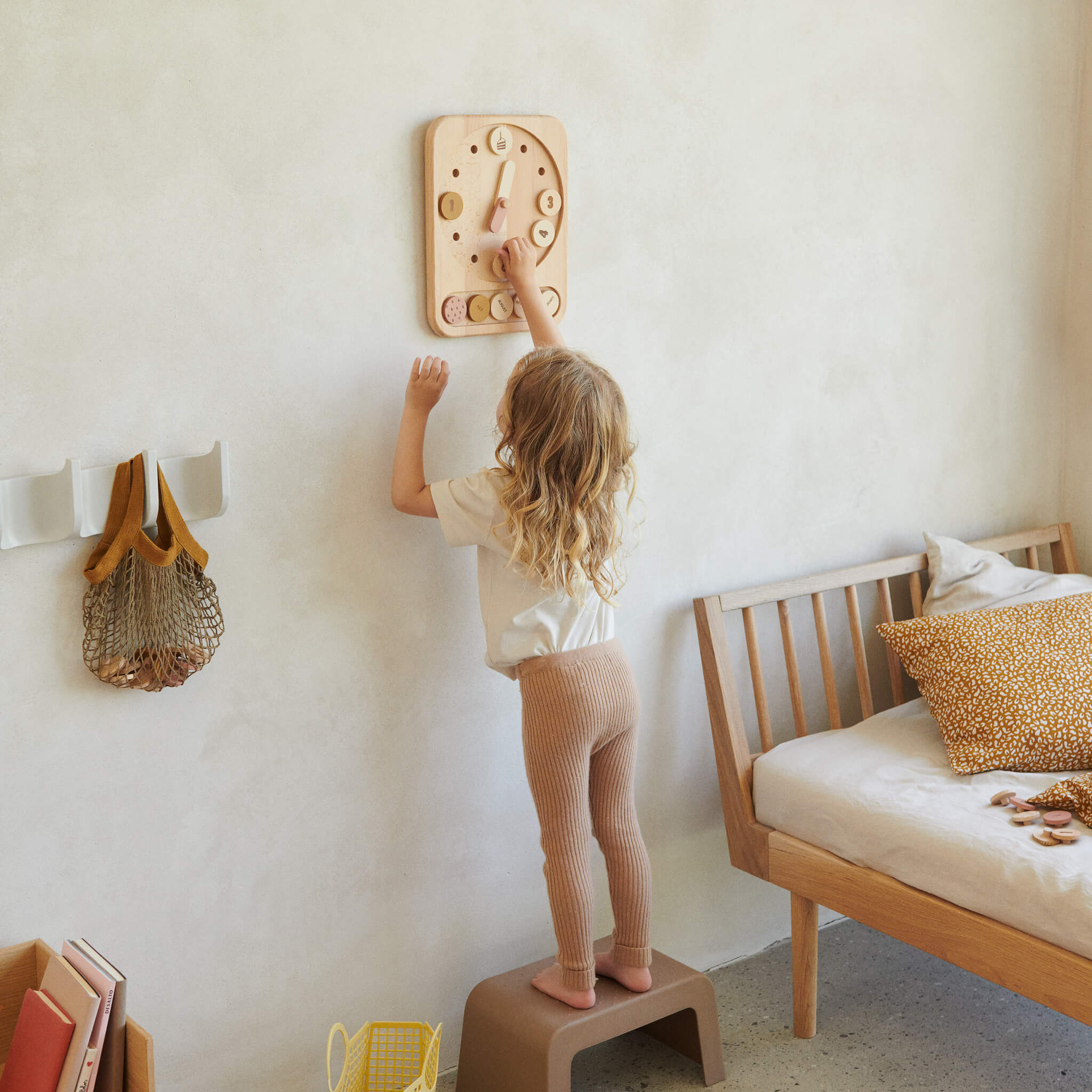 Yelena Toy Clock - Rose