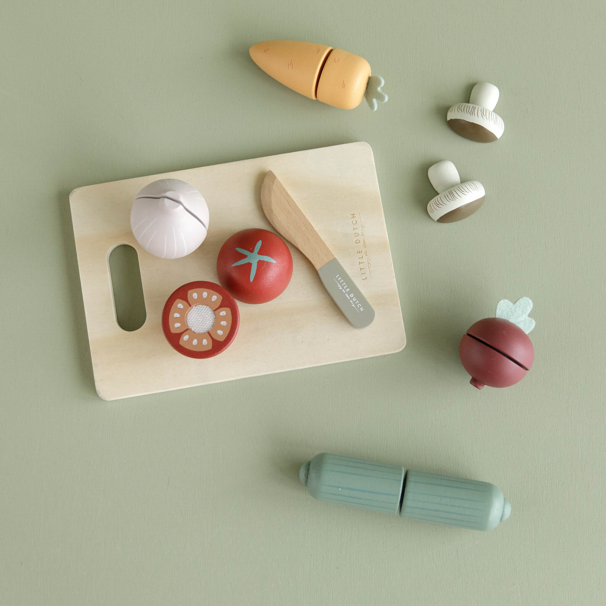 Little Dutch Wooden Cutting Veg Set