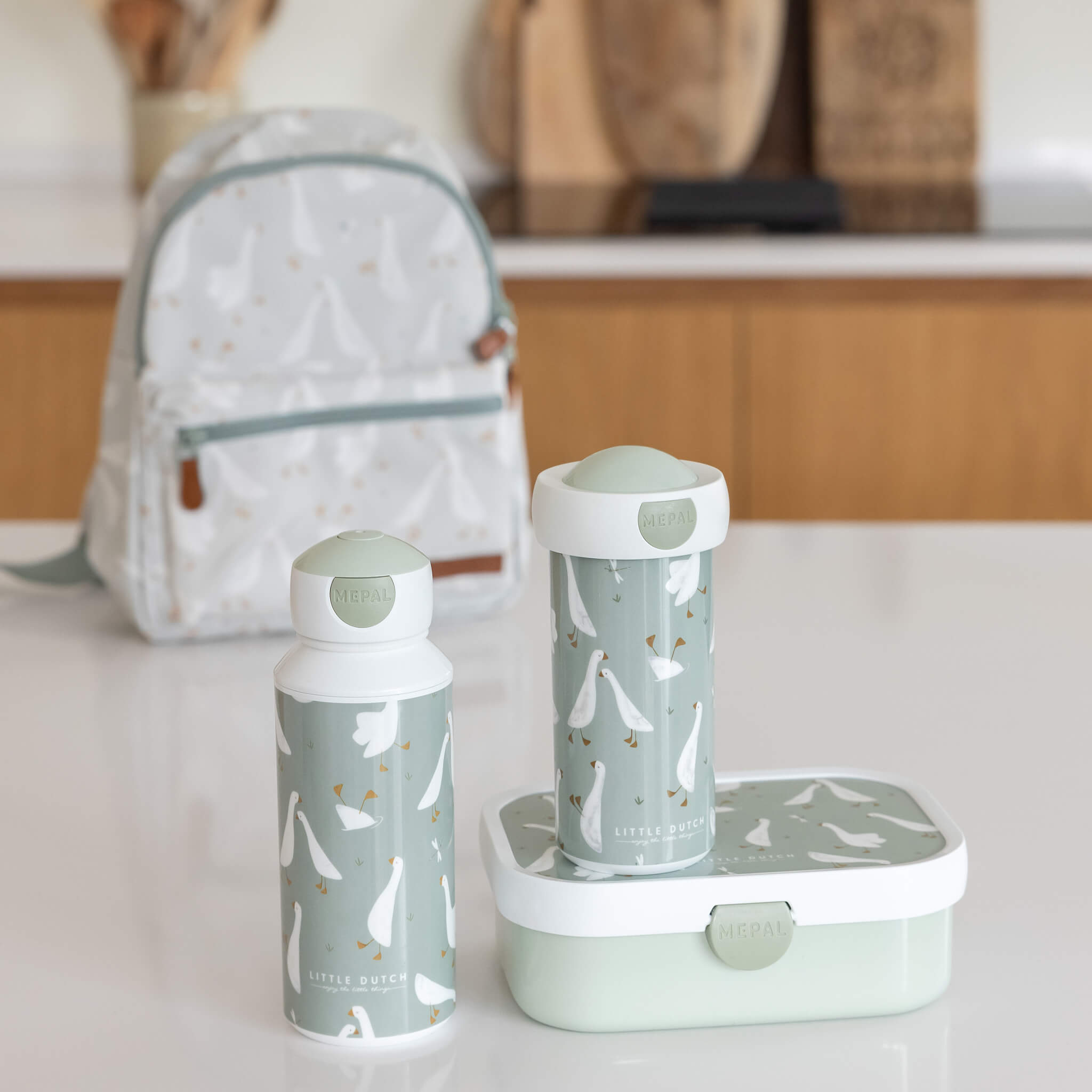 Little Dutch Lunchbox in Little Goose Design  with Water Bottles