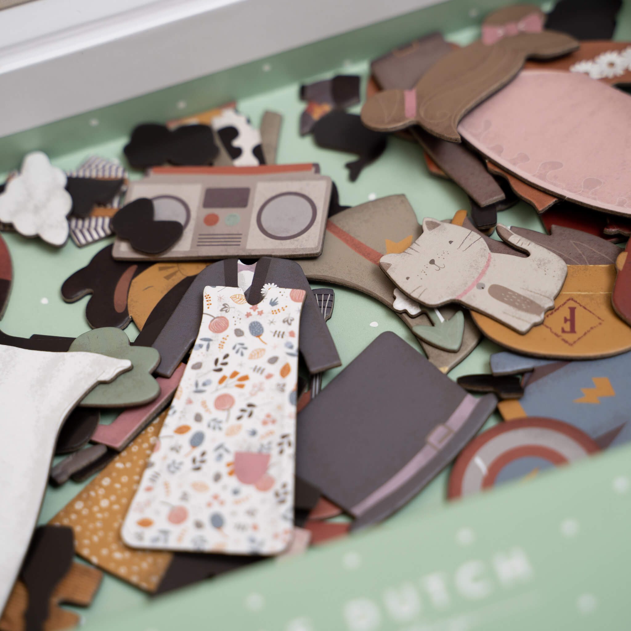 Little Dutch Magnetic Playboard - Jim and Rosa Dress Up